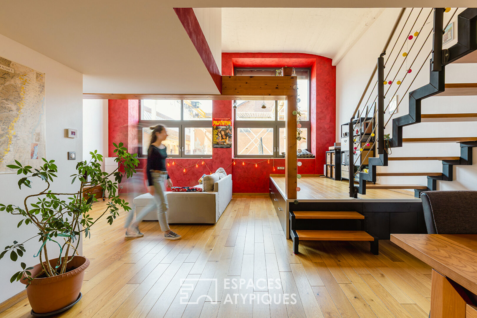 Photo Loft chaleureux dans un bâtiment chargé d'histoire image 3/6