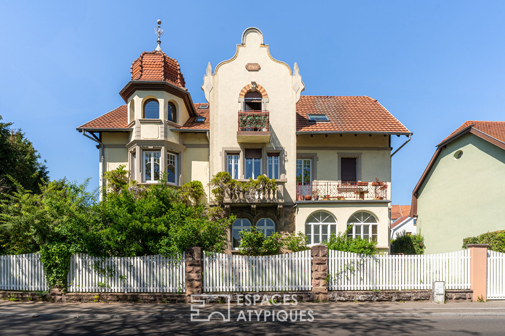 Appartement bourgeois soigneusement rénové