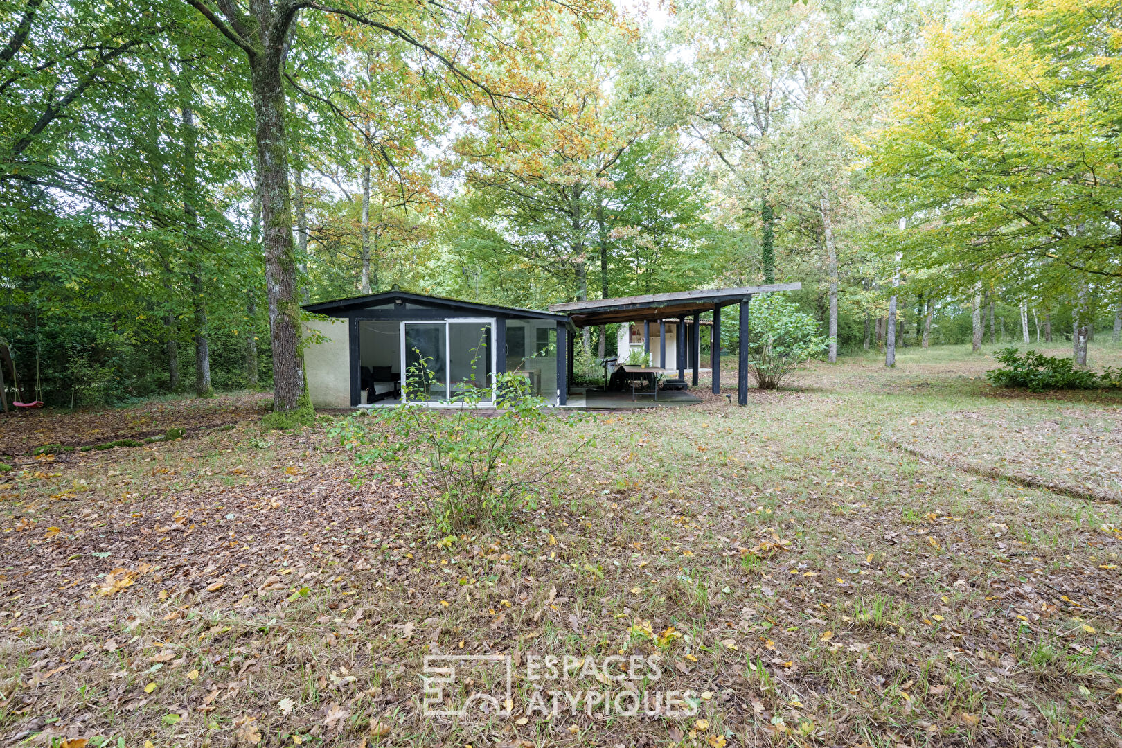 Refuge en pleine nature et son parc boisé