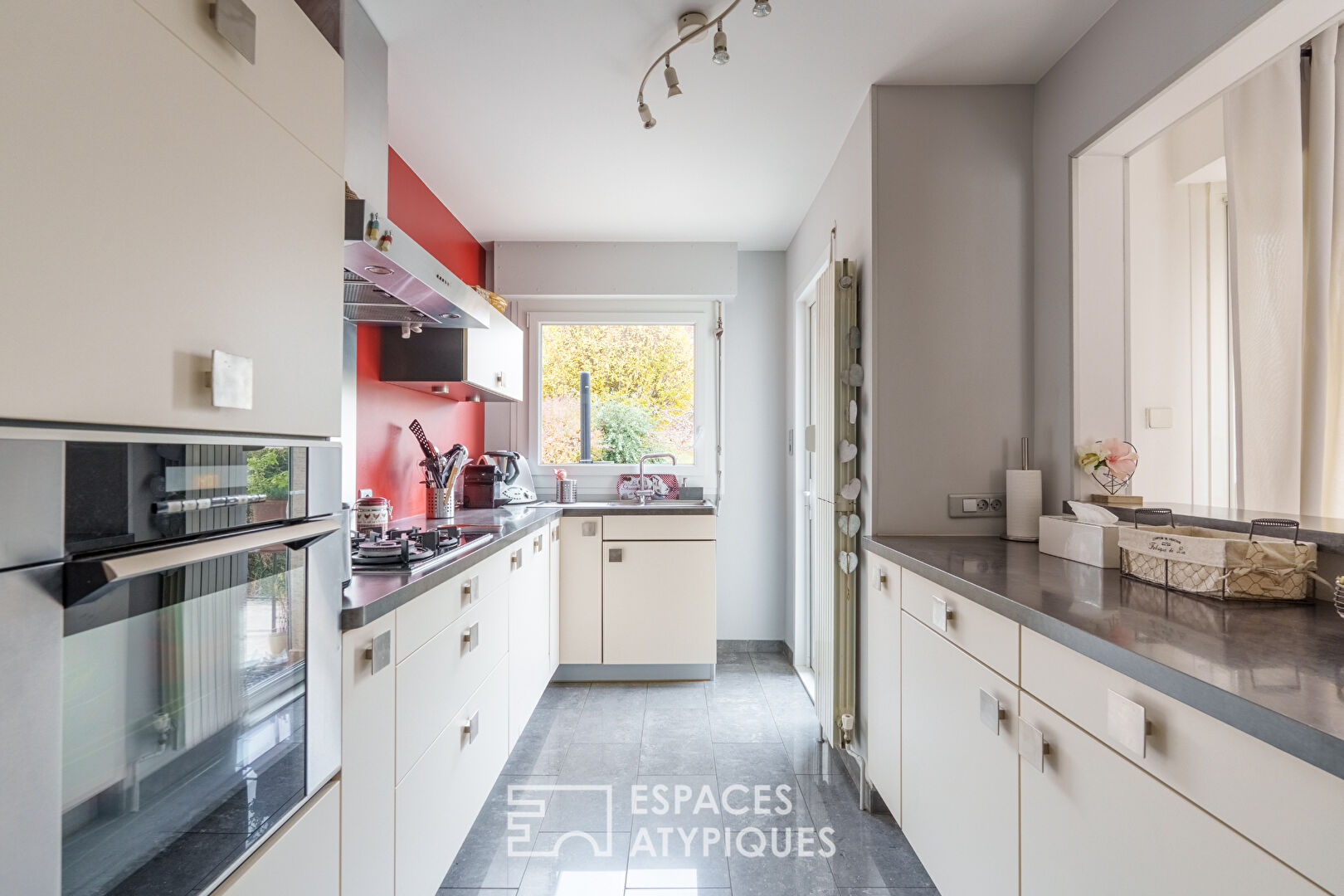 Photo Maison rénovée et ses terrasses sur les hauteurs de Saint-Max image 4/6