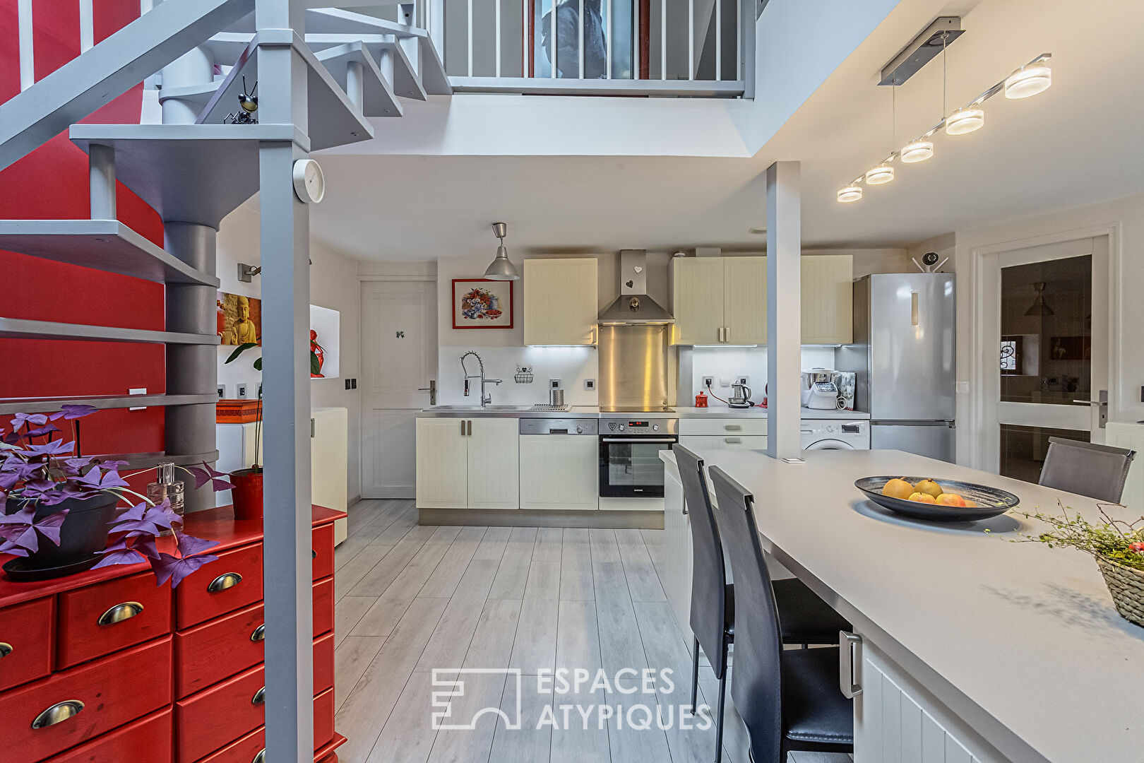 Agence immobilière de ESPACES ATYPIQUES ANNECY - ESPACES ATYPIQUES ANNECY