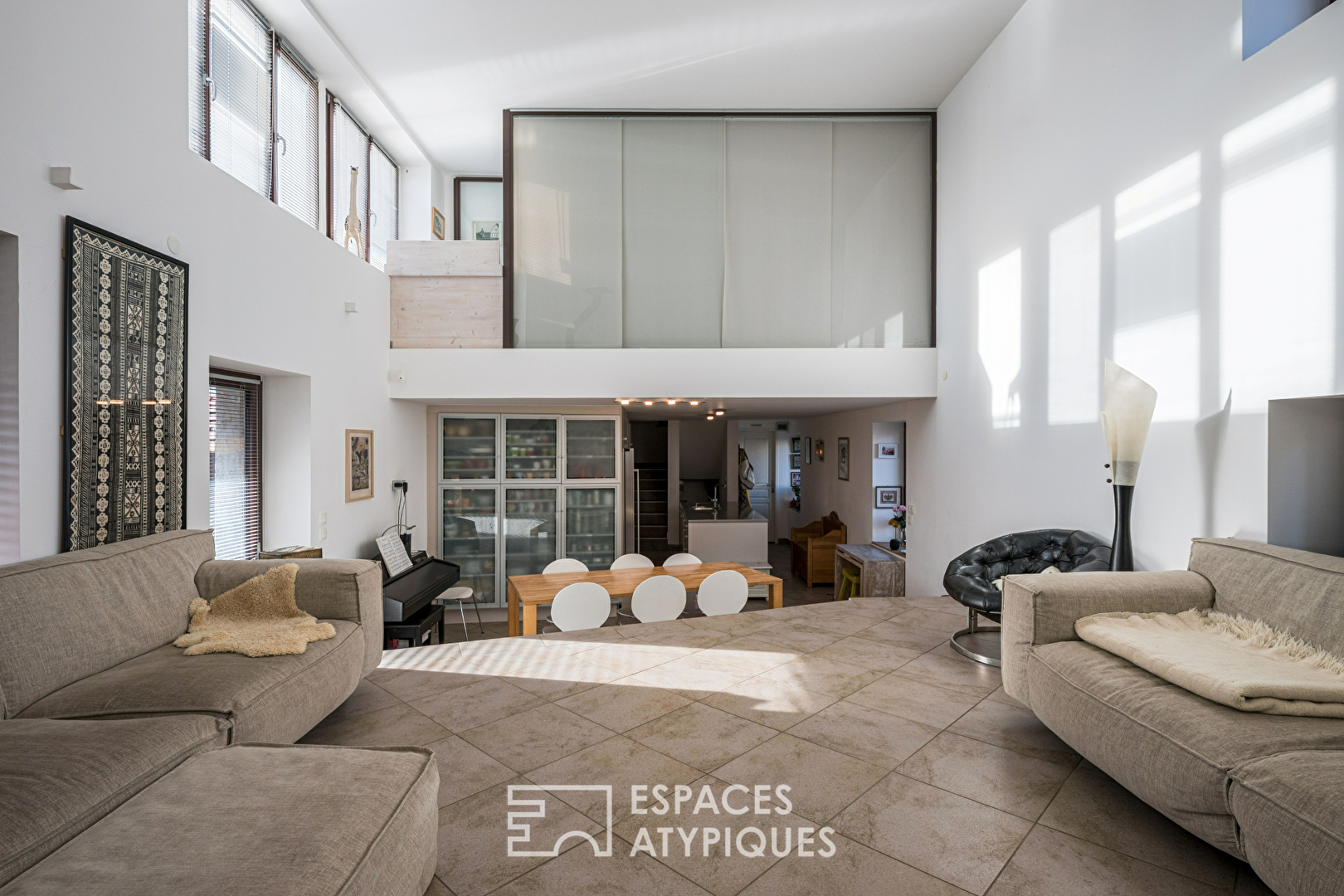Agence immobilière de ESPACES ATYPIQUES ANNECY - ESPACES ATYPIQUES ANNECY