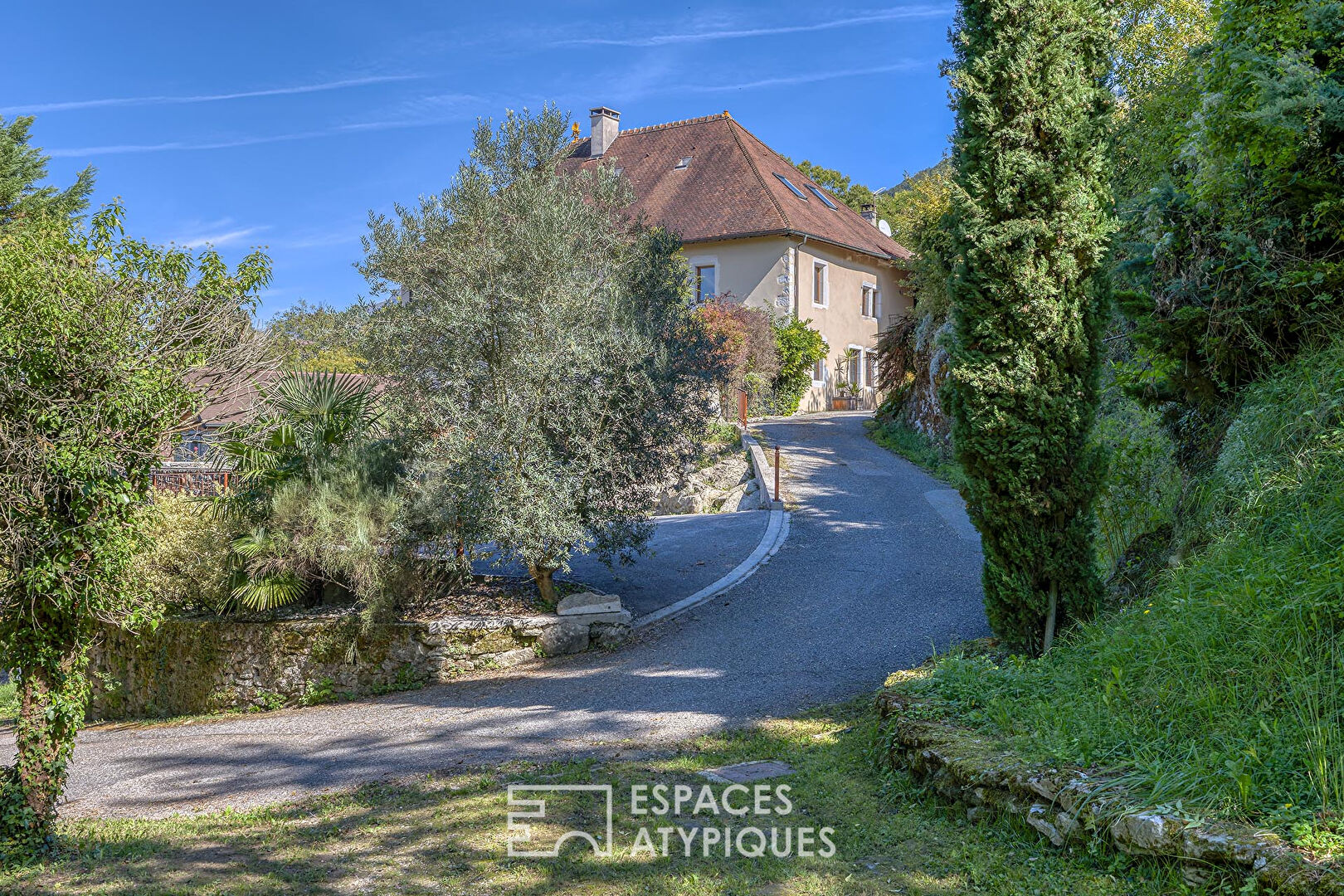 Agence immobilière de ESPACES ATYPIQUES ANNECY - ESPACES ATYPIQUES ANNECY