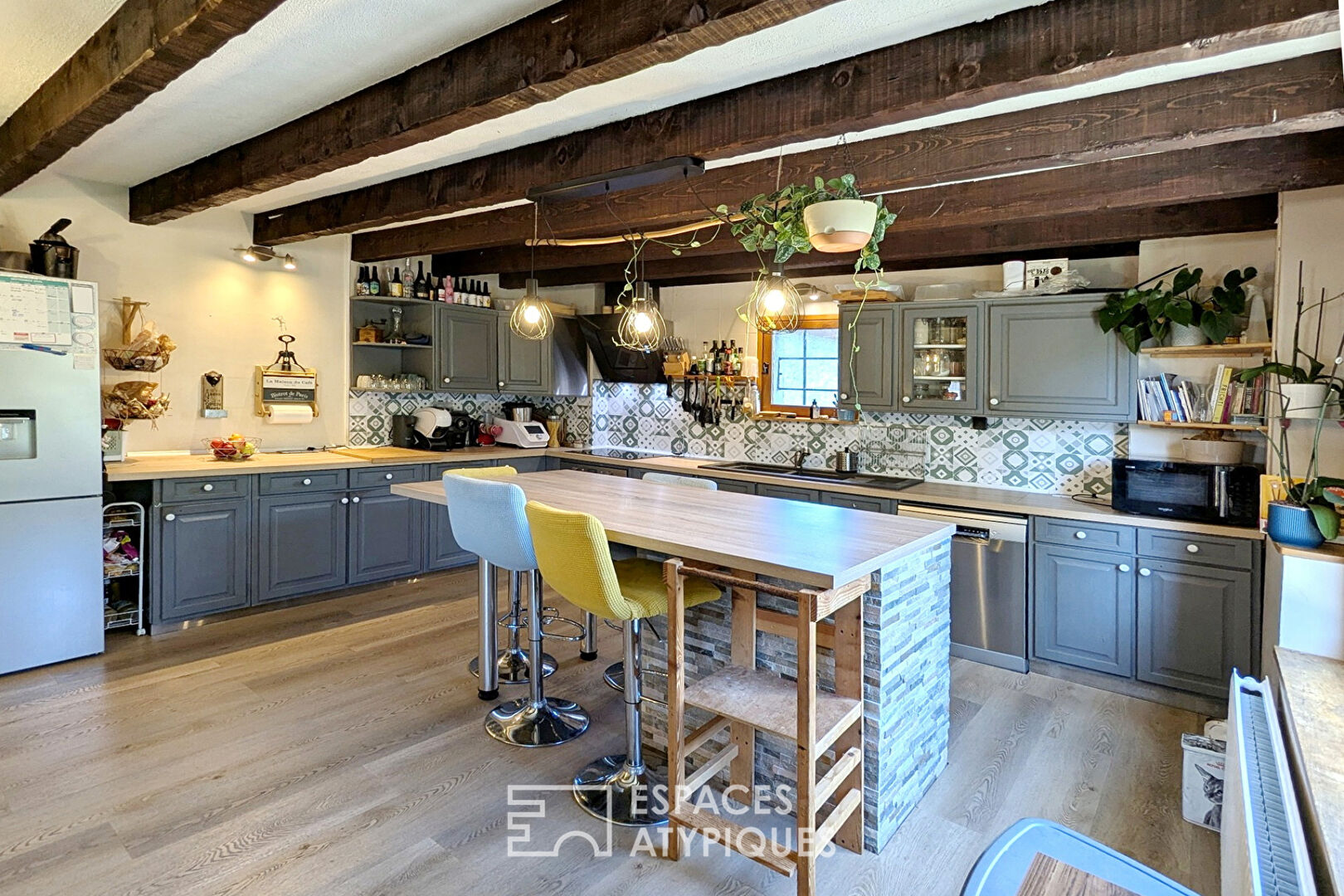 Agence immobilière de ESPACES ATYPIQUES ANNECY - ESPACES ATYPIQUES ANNECY