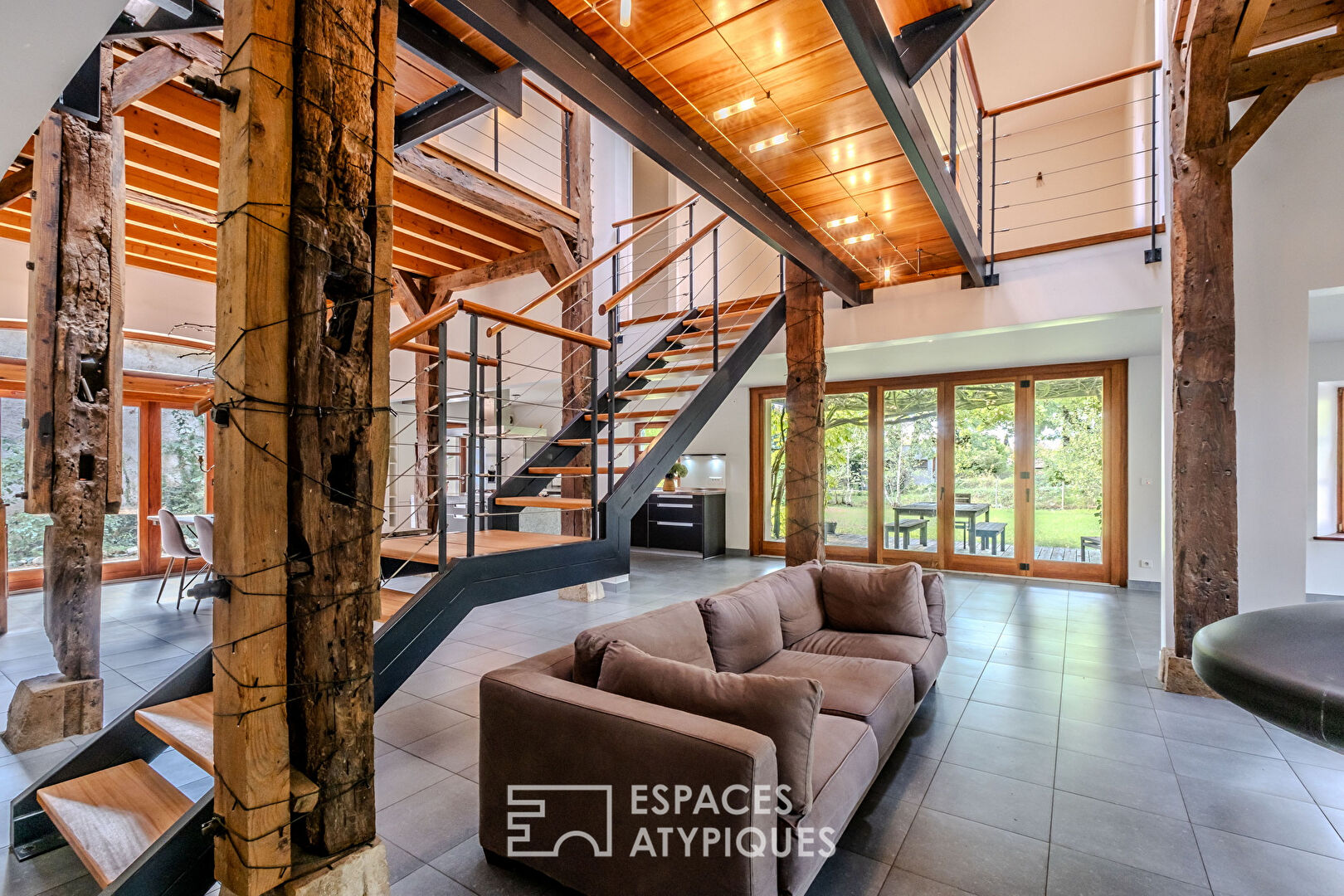 Agence immobilière de ESPACES ATYPIQUES ANNECY - ESPACES ATYPIQUES ANNECY