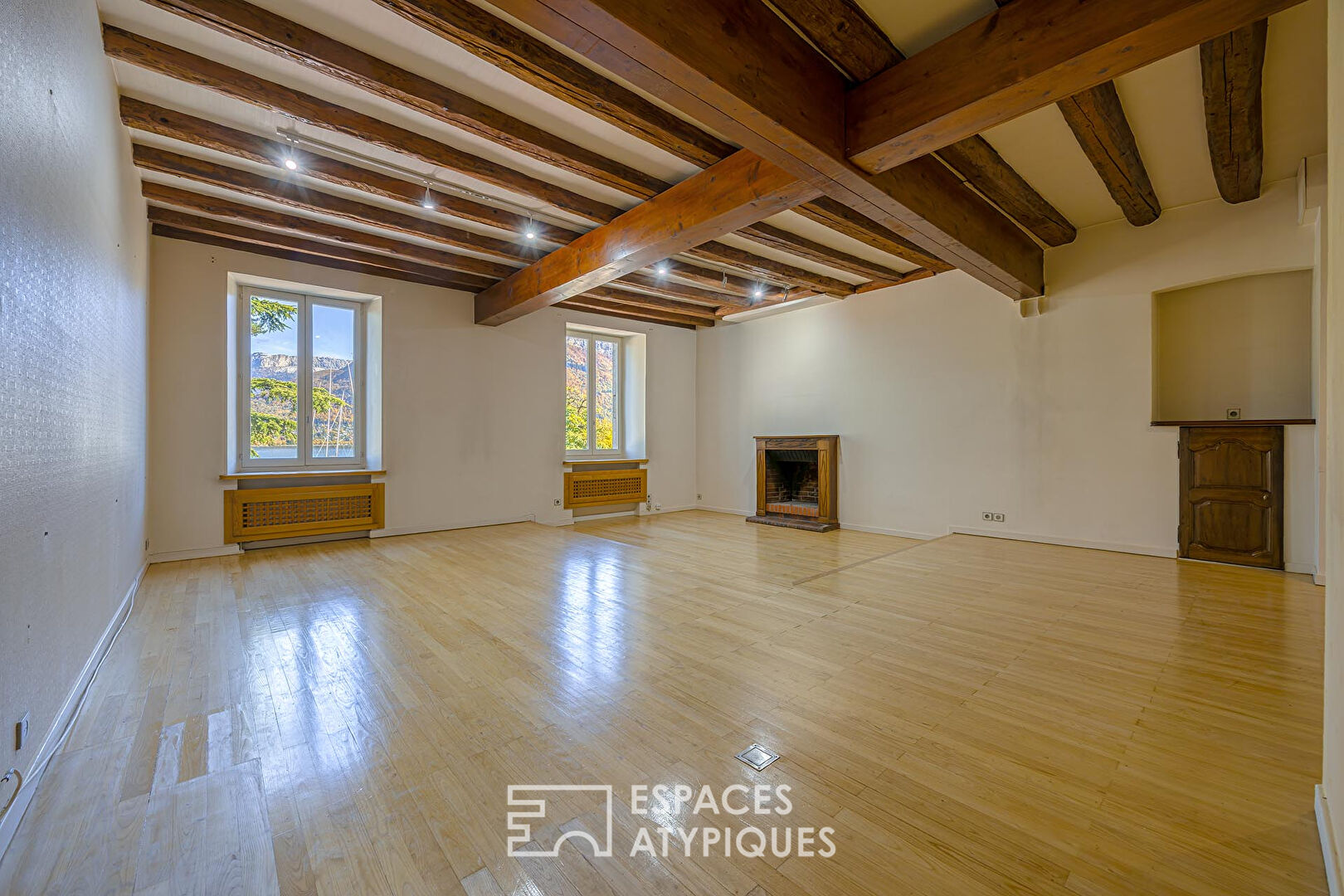 Agence immobilière de ESPACES ATYPIQUES ANNECY - ESPACES ATYPIQUES ANNECY