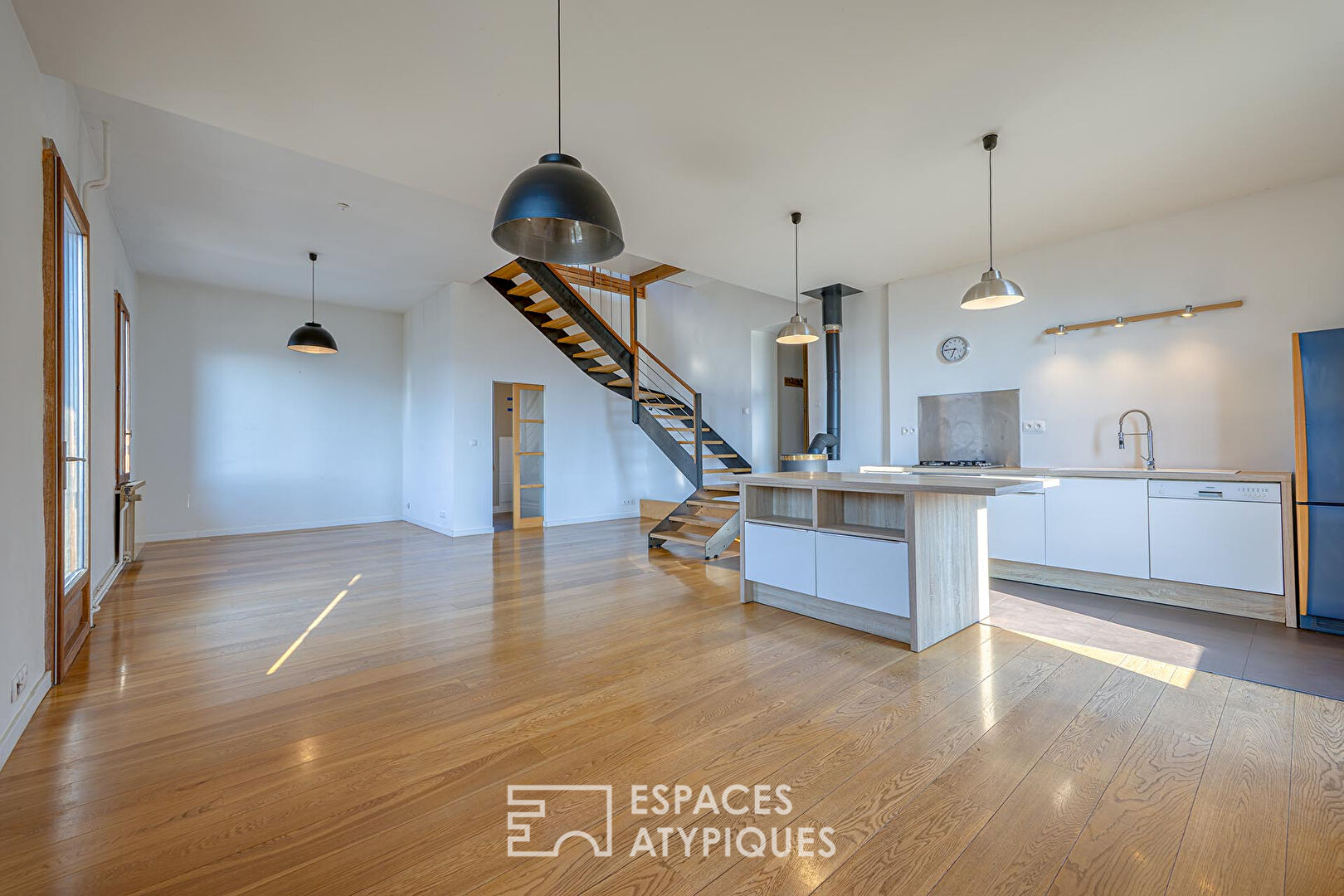 Agence immobilière de ESPACES ATYPIQUES ANNECY - ESPACES ATYPIQUES ANNECY