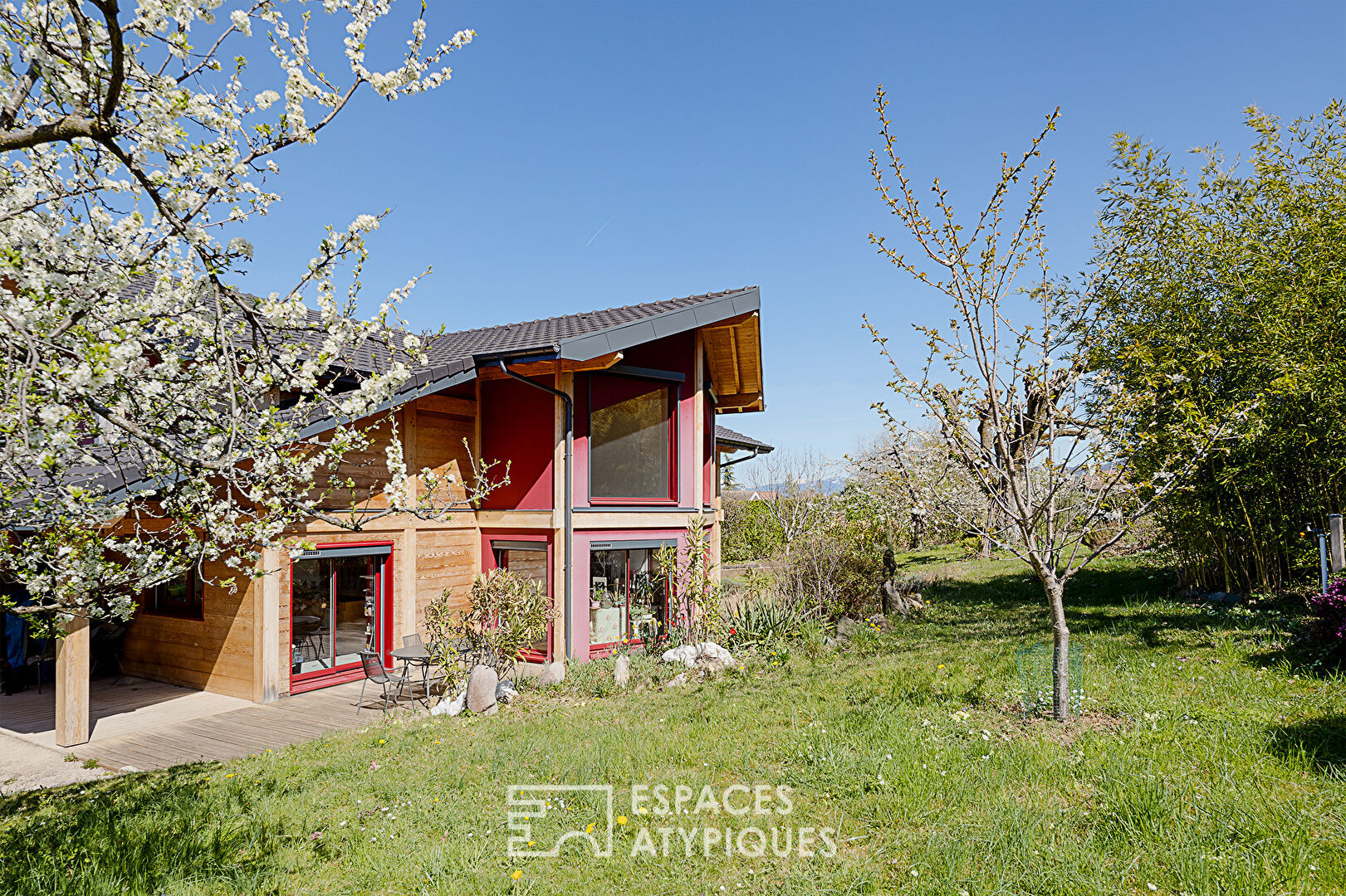 Agence immobilière de ESPACES ATYPIQUES ANNECY - ESPACES ATYPIQUES ANNECY