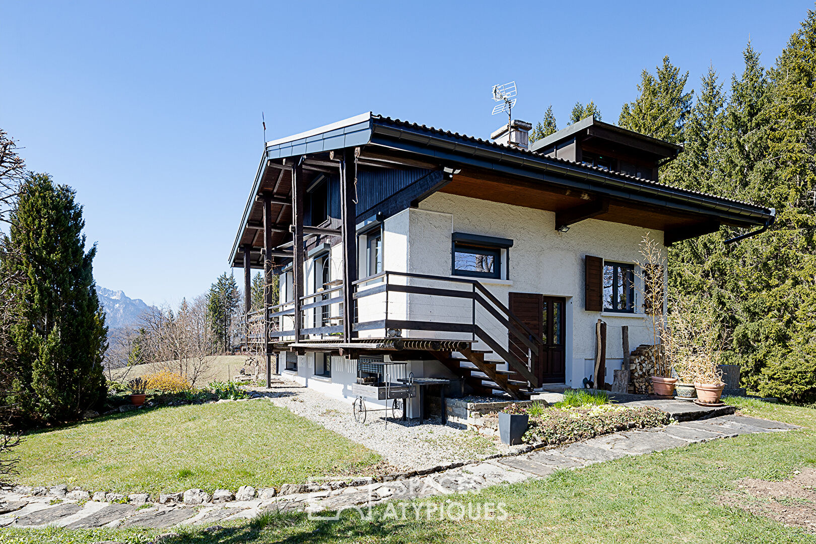 Agence immobilière de ESPACES ATYPIQUES ANNECY - ESPACES ATYPIQUES ANNECY