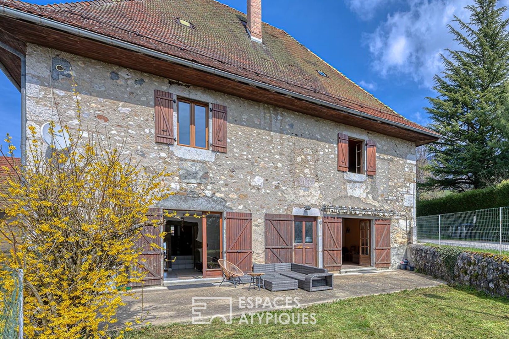 Agence immobilière de ESPACES ATYPIQUES ANNECY - ESPACES ATYPIQUES ANNECY