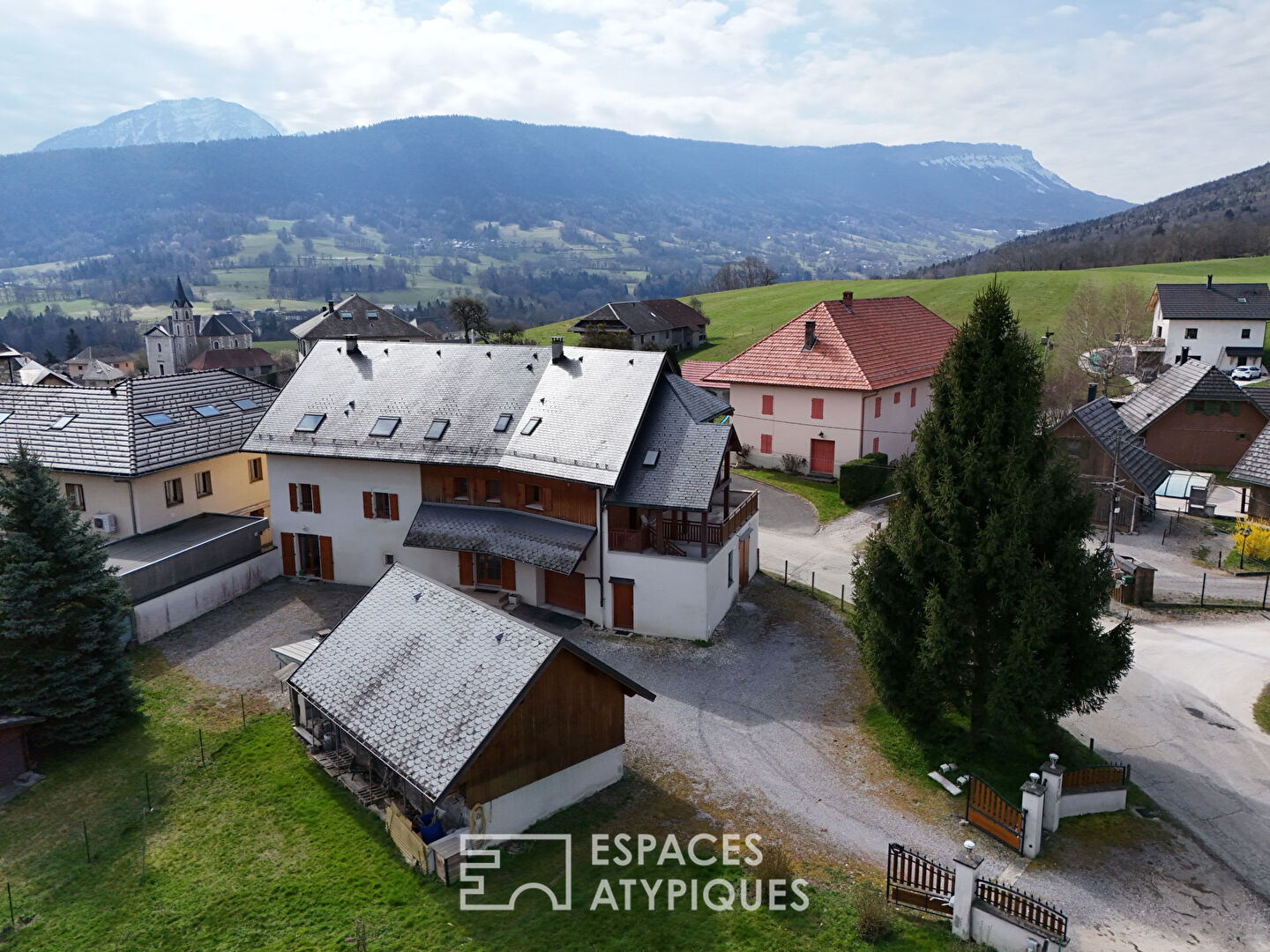 Agence immobilière de ESPACES ATYPIQUES ANNECY - ESPACES ATYPIQUES ANNECY