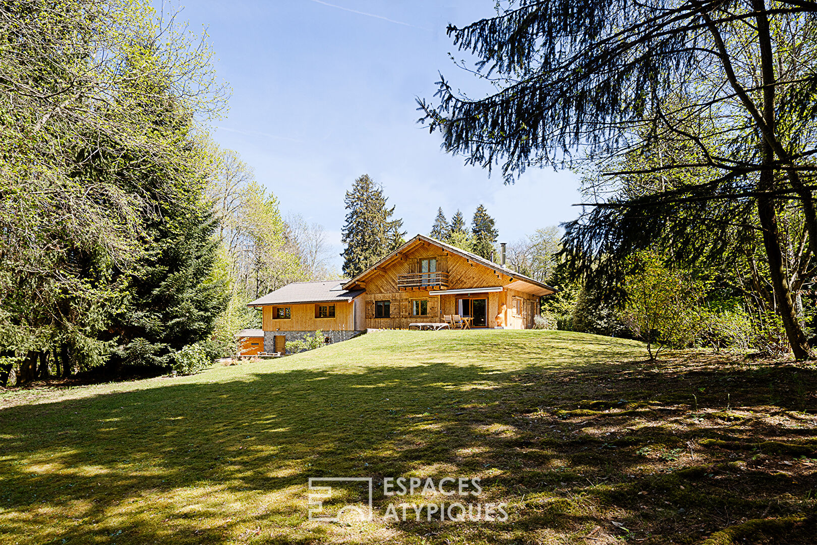 Agence immobilière de ESPACES ATYPIQUES ANNECY - ESPACES ATYPIQUES ANNECY