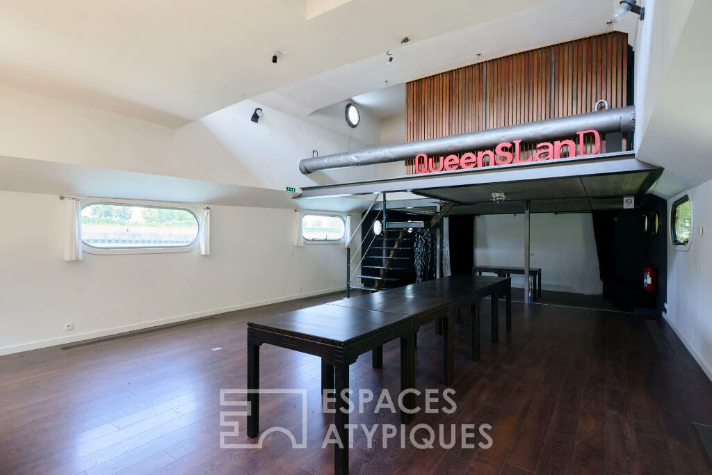 Photo PENICHE CONTEMPORAINE image 5/6