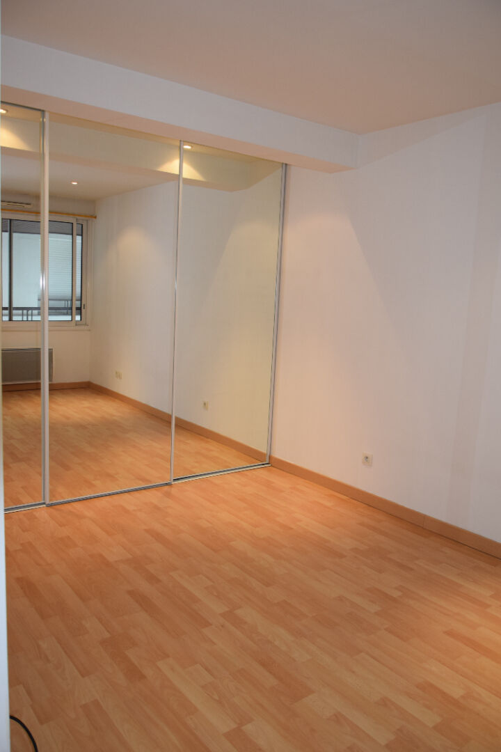 Photo NANTES CENTRE VILLE image 5/6