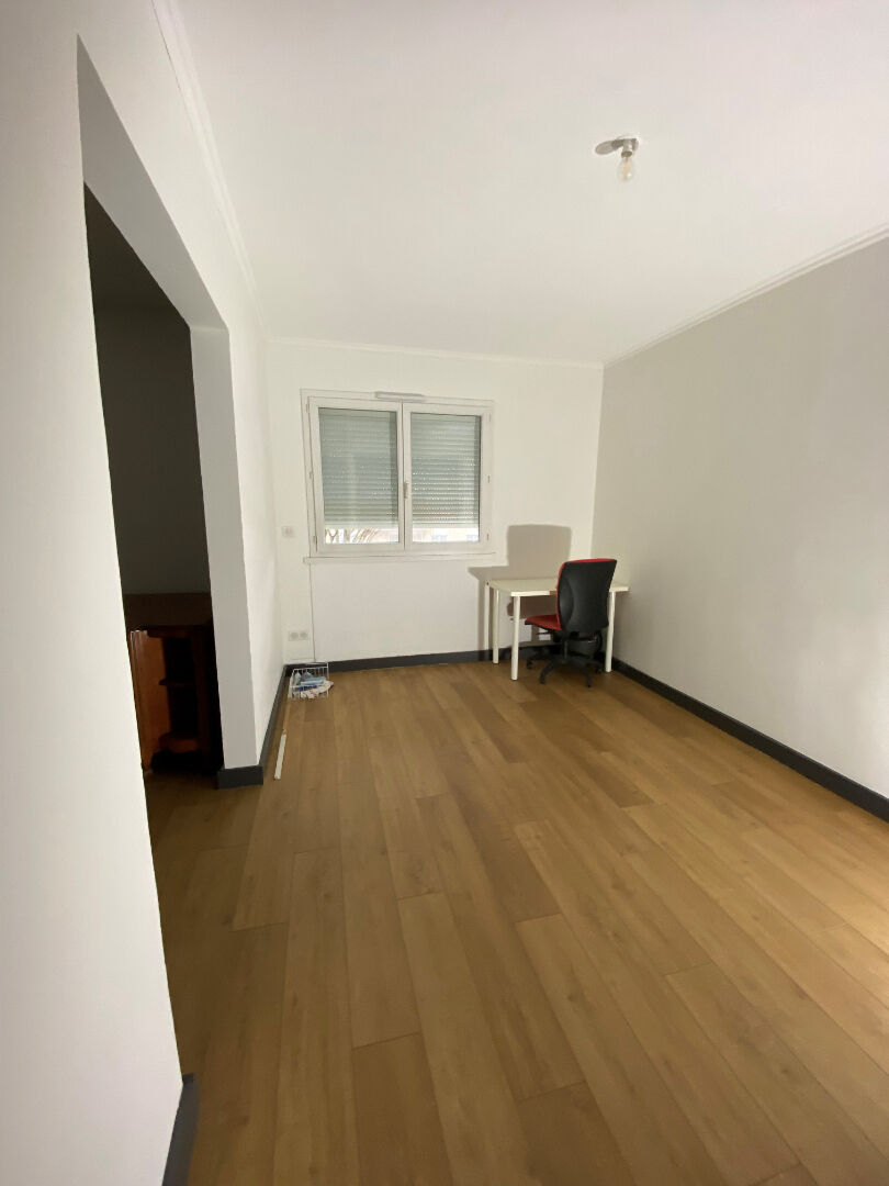 Photo SAINT HERBLAIN BOURG image 4/6