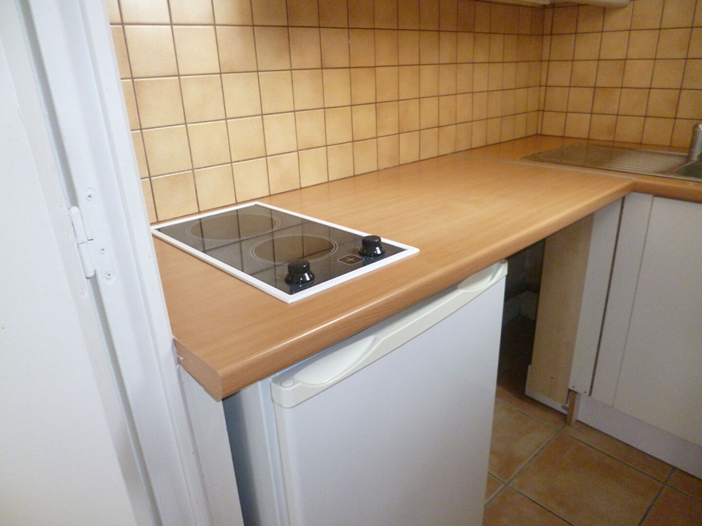 Photo PARIS 19ème Secrétan STUDIO 15.37 m² image 6/6