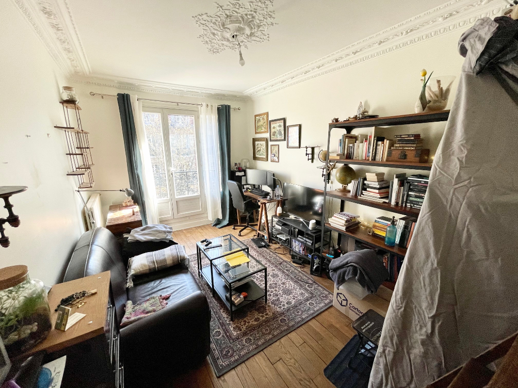 PARIS 19ème  Rue Manin 3P 70 m²