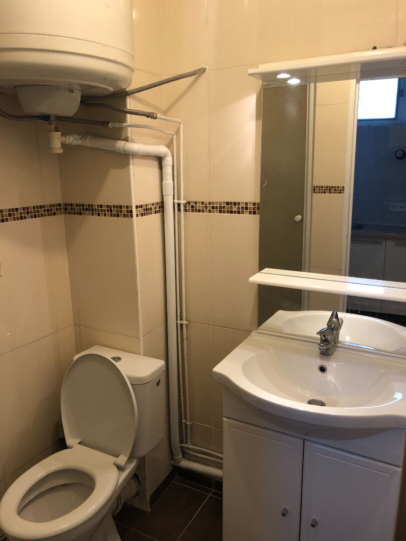 Photo PARIS 11ème STUDIO 19,26 m² image 3/5