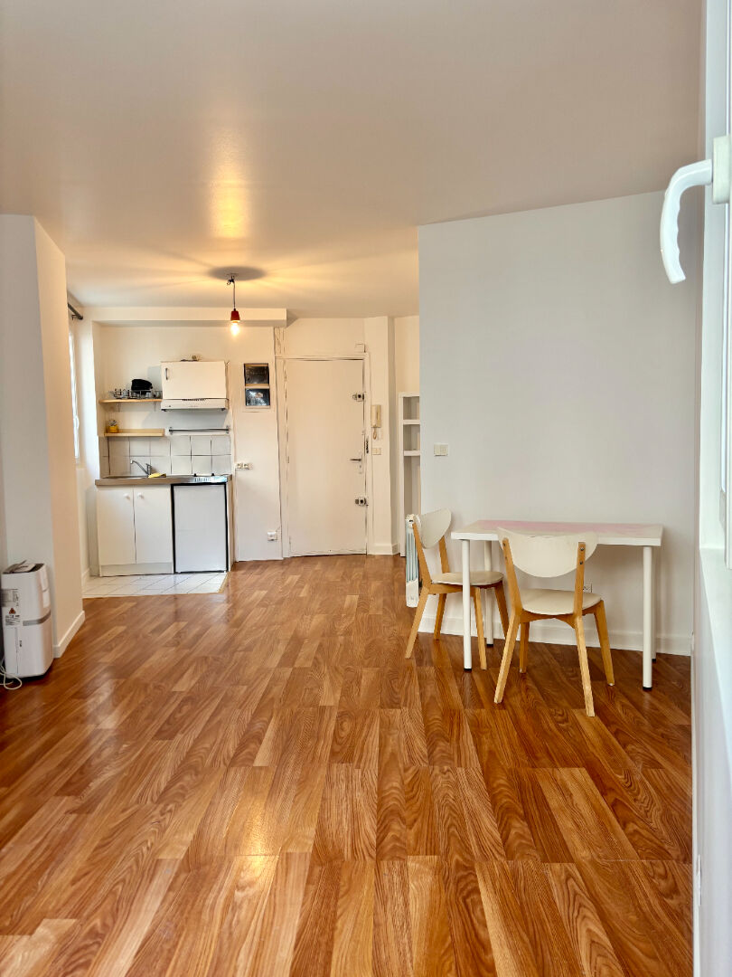 Photo Idéal pour profession libéral - Butte Bergeyre, Paris 19e image 1/6