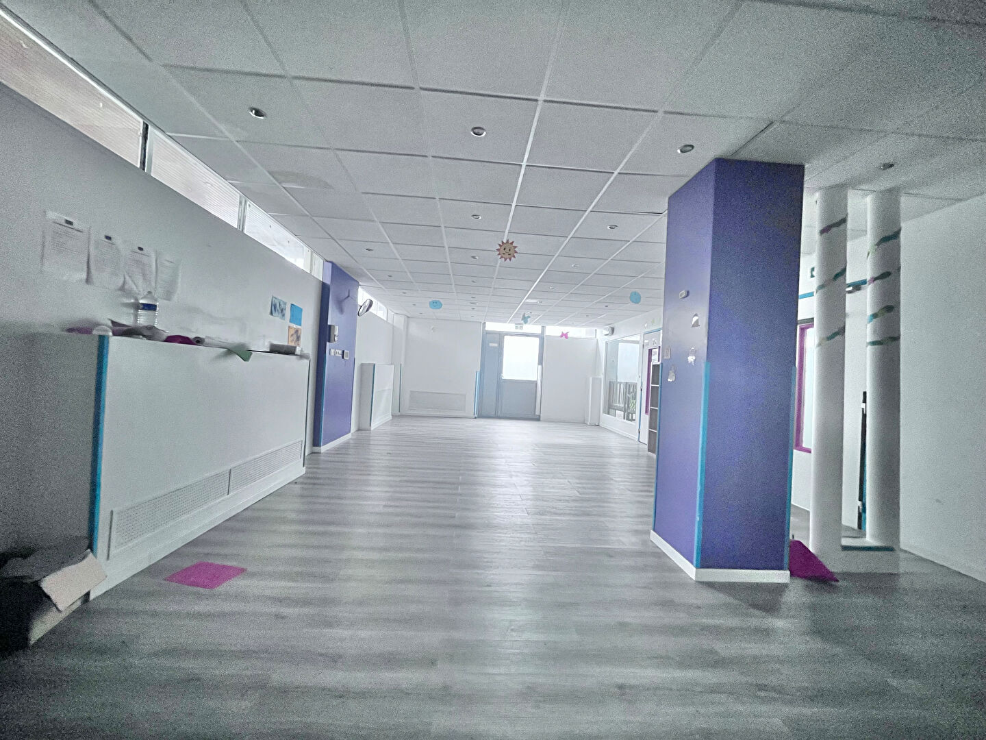 Photo Local 130 m² - Ancienne crèche - Paris 19ème - Secteur Bassin de la Villette image 3/6