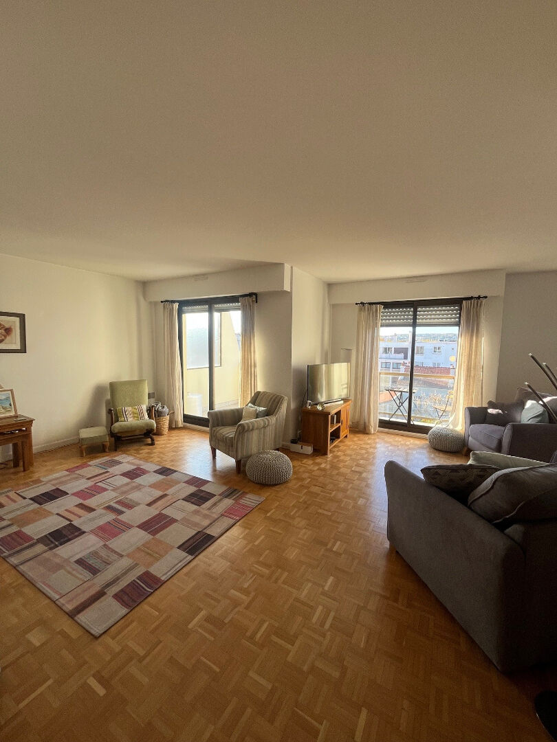 Photo À louer : Appartement de prestige au coeur de LE VESINET image 3/6