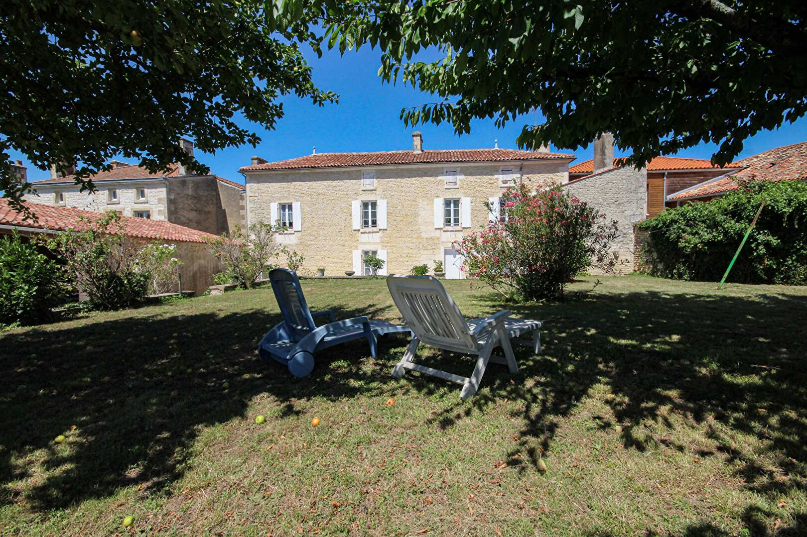 Photo Maison Bourgeoise Maillezais 7 pièce(s) 205m2 image 4/6