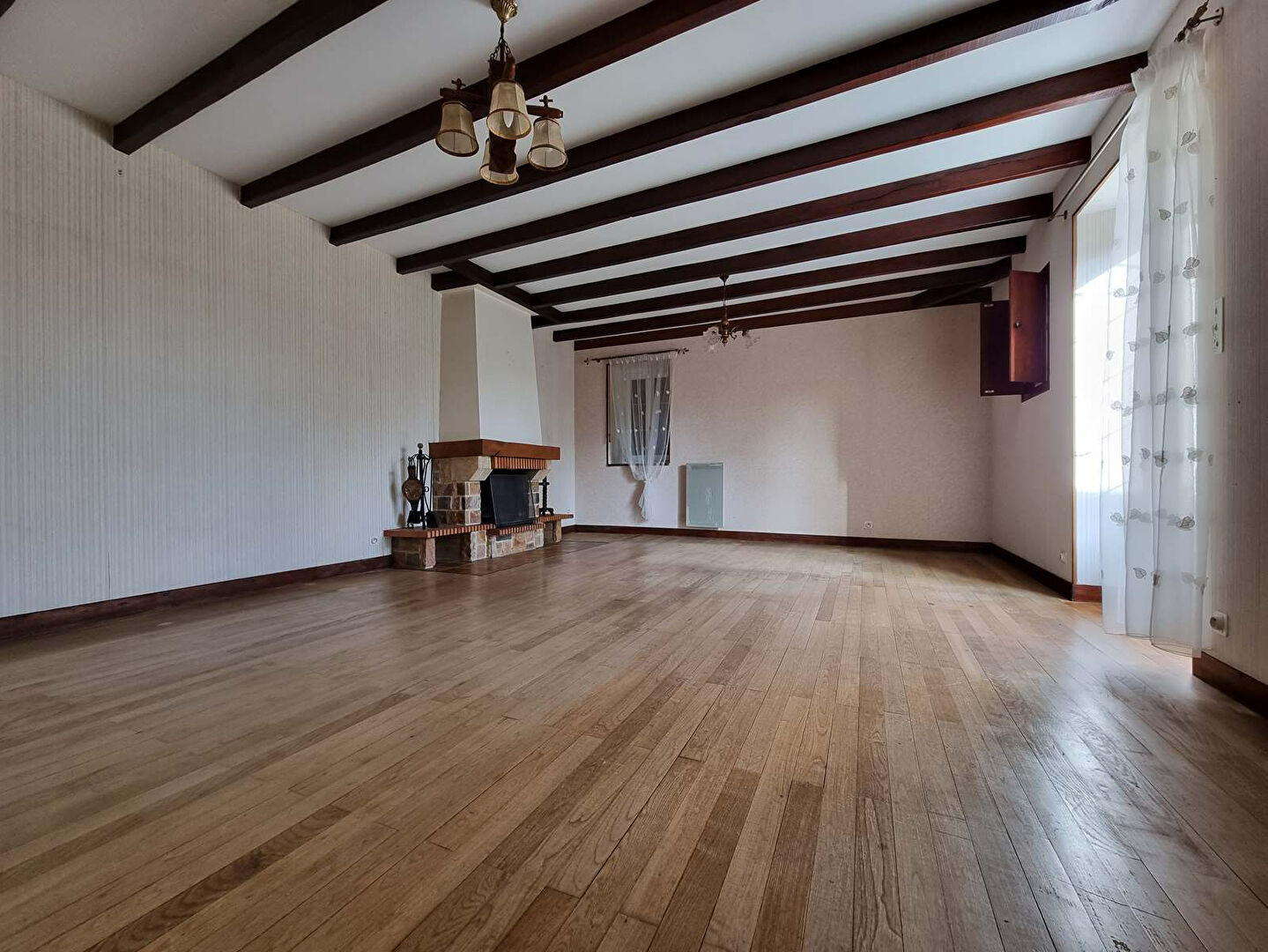 Photo MERVENT Maison 6 pièces 106 m2 image 4/6