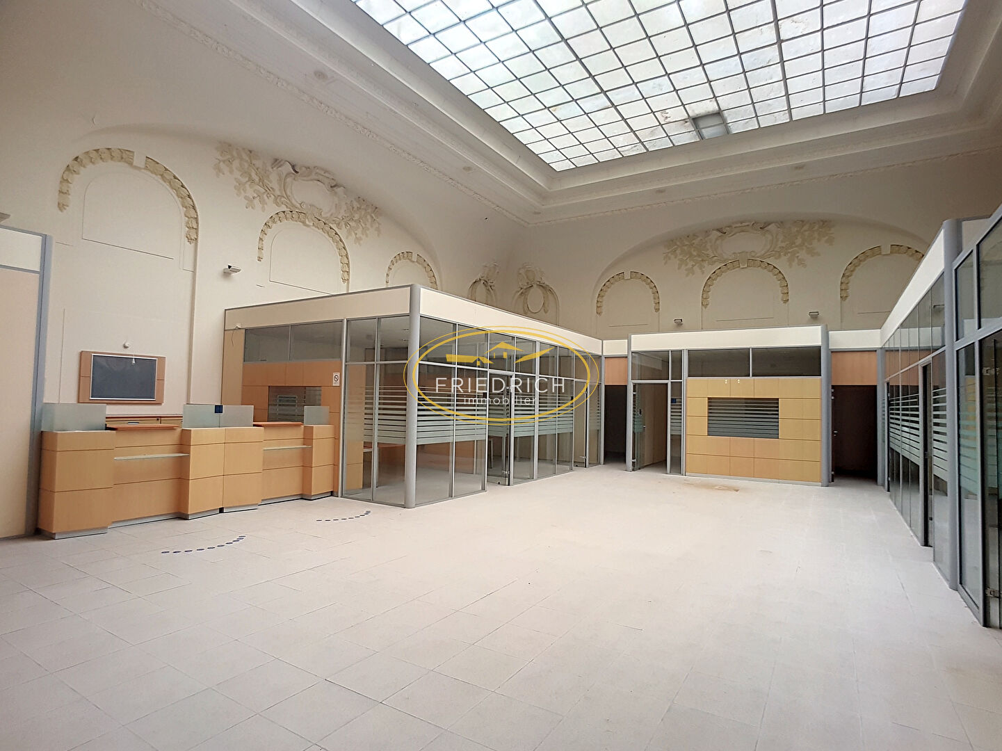 Photo VASTE LOCAL COMMERCIAL - BAR-LE-DUC Centre-ville image 2/6