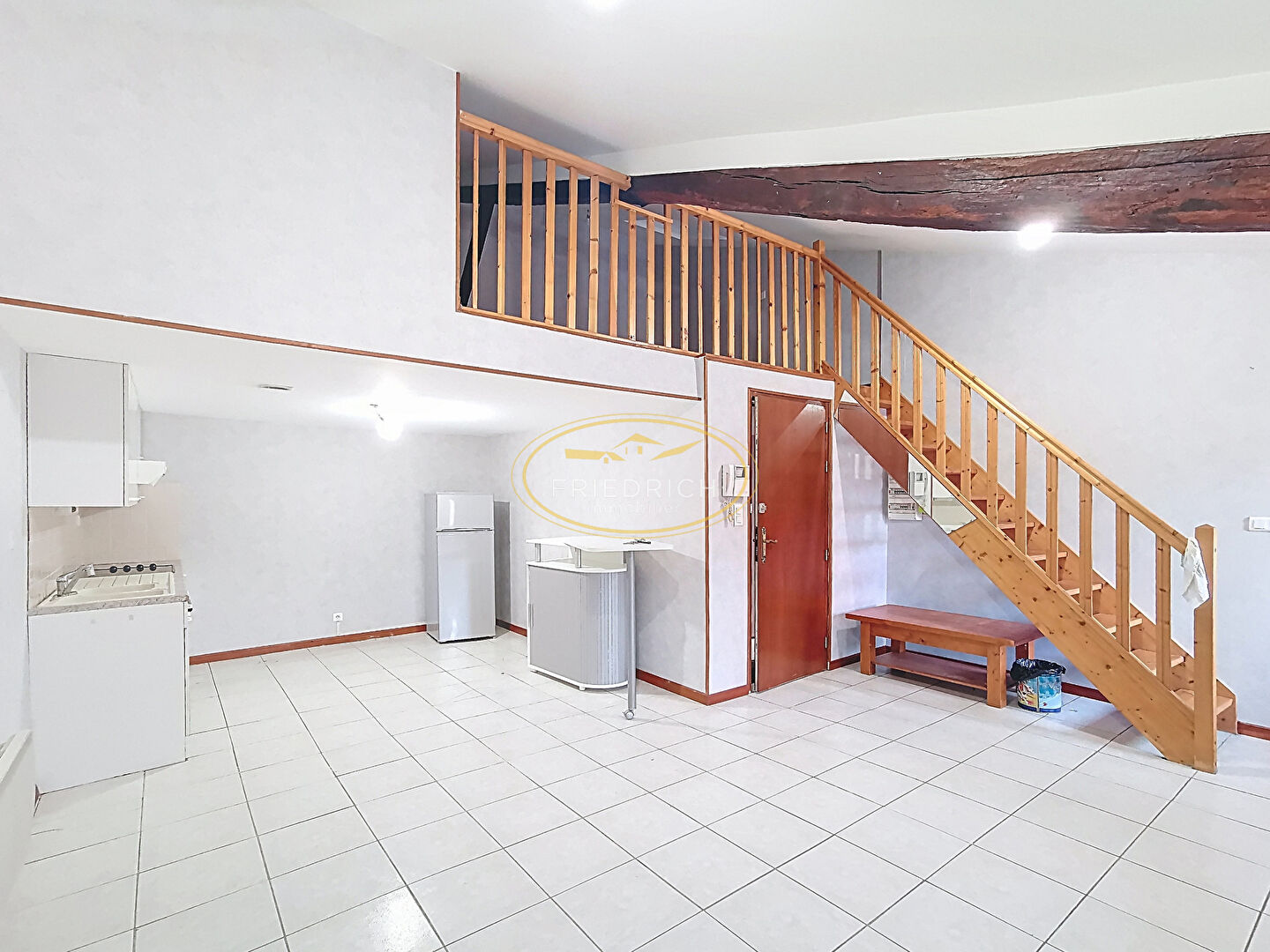 STUDIO en duplex rénovée