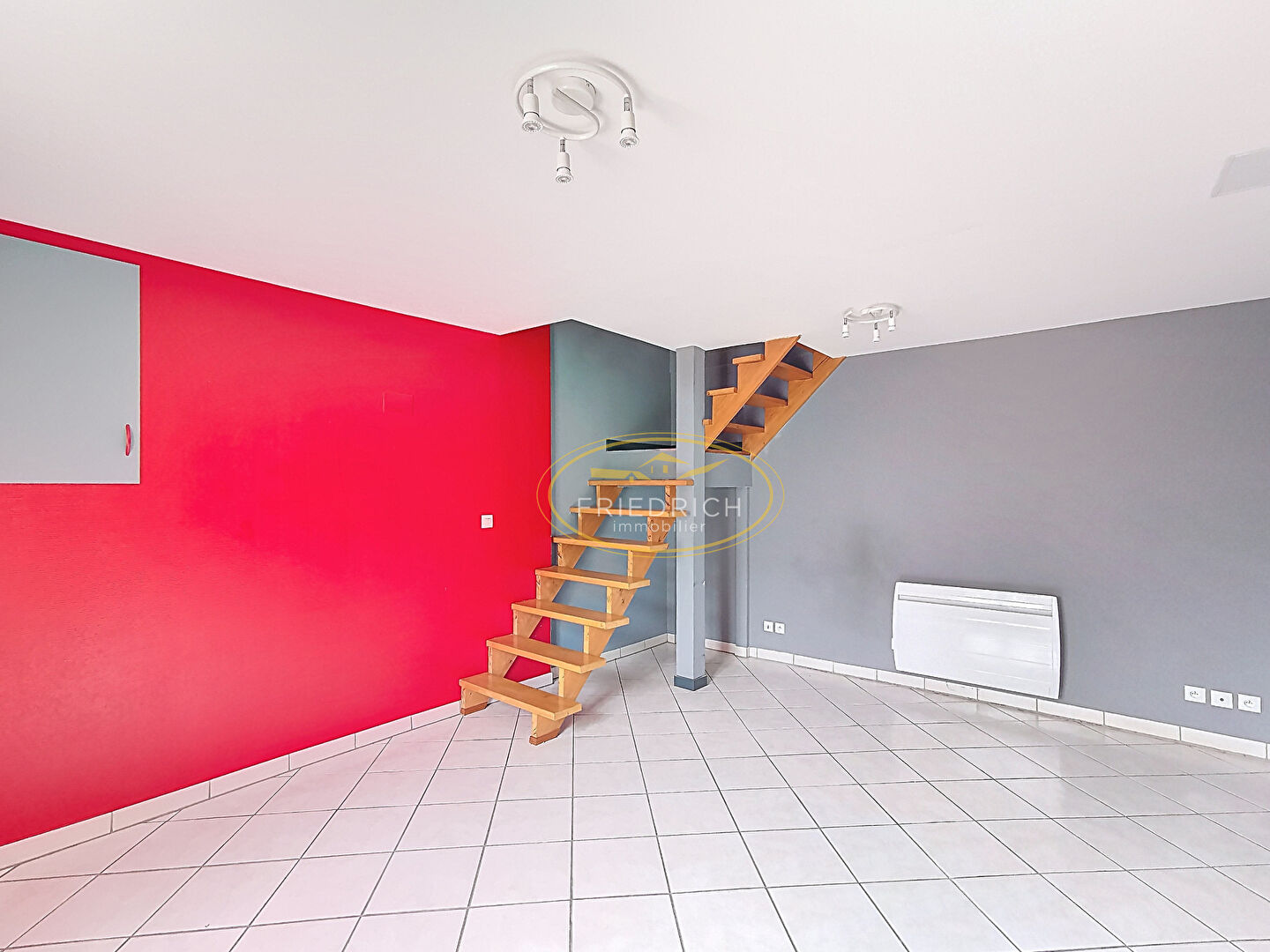 Photo PETIT MAISON DE VILLE Type F2 - LIGNY EN BARROIS image 3/6