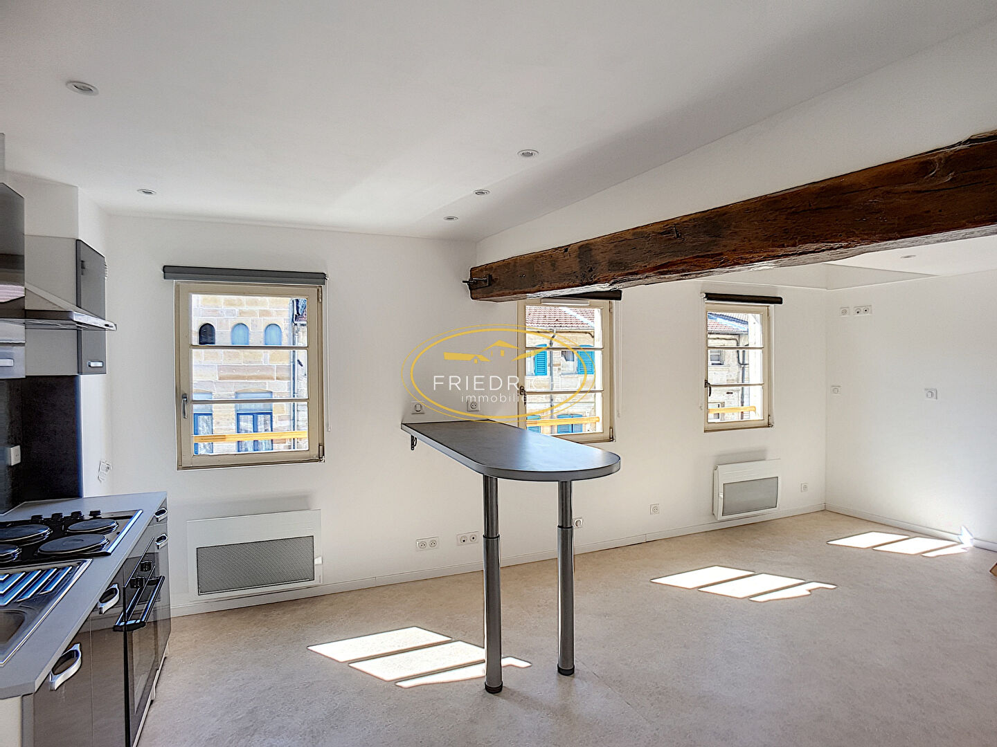 Photo F1 EN DUPLEX ENTIÈREMENT RÉNOVÉ - BAR-LE-DUC image 2/6