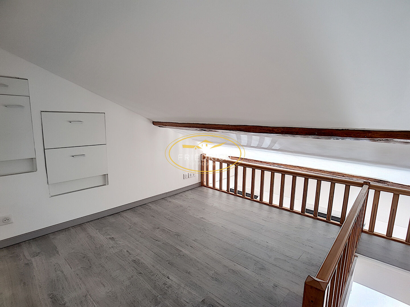 Photo F1 EN DUPLEX ENTIÈREMENT RÉNOVÉ - BAR-LE-DUC image 6/6