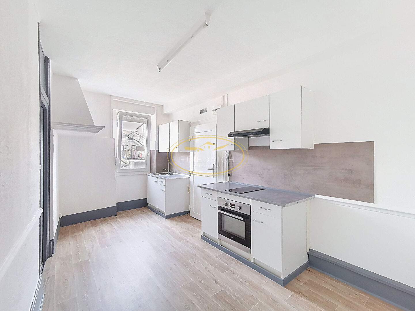 APPARTEMENT F1 REZ-DE-CHAUSSÉE  - LIGNY EN BARROIS