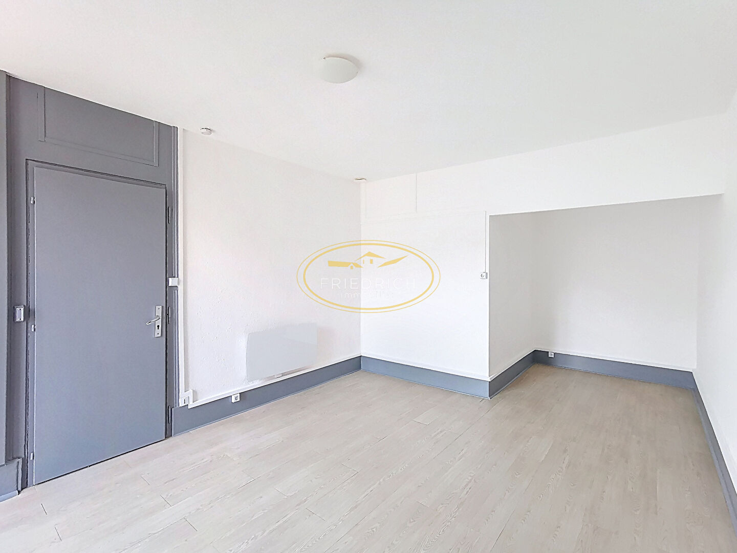 Photo APPARTEMENT F1 REZ-DE-CHAUSSÉE  - LIGNY EN BARROIS image 5/6