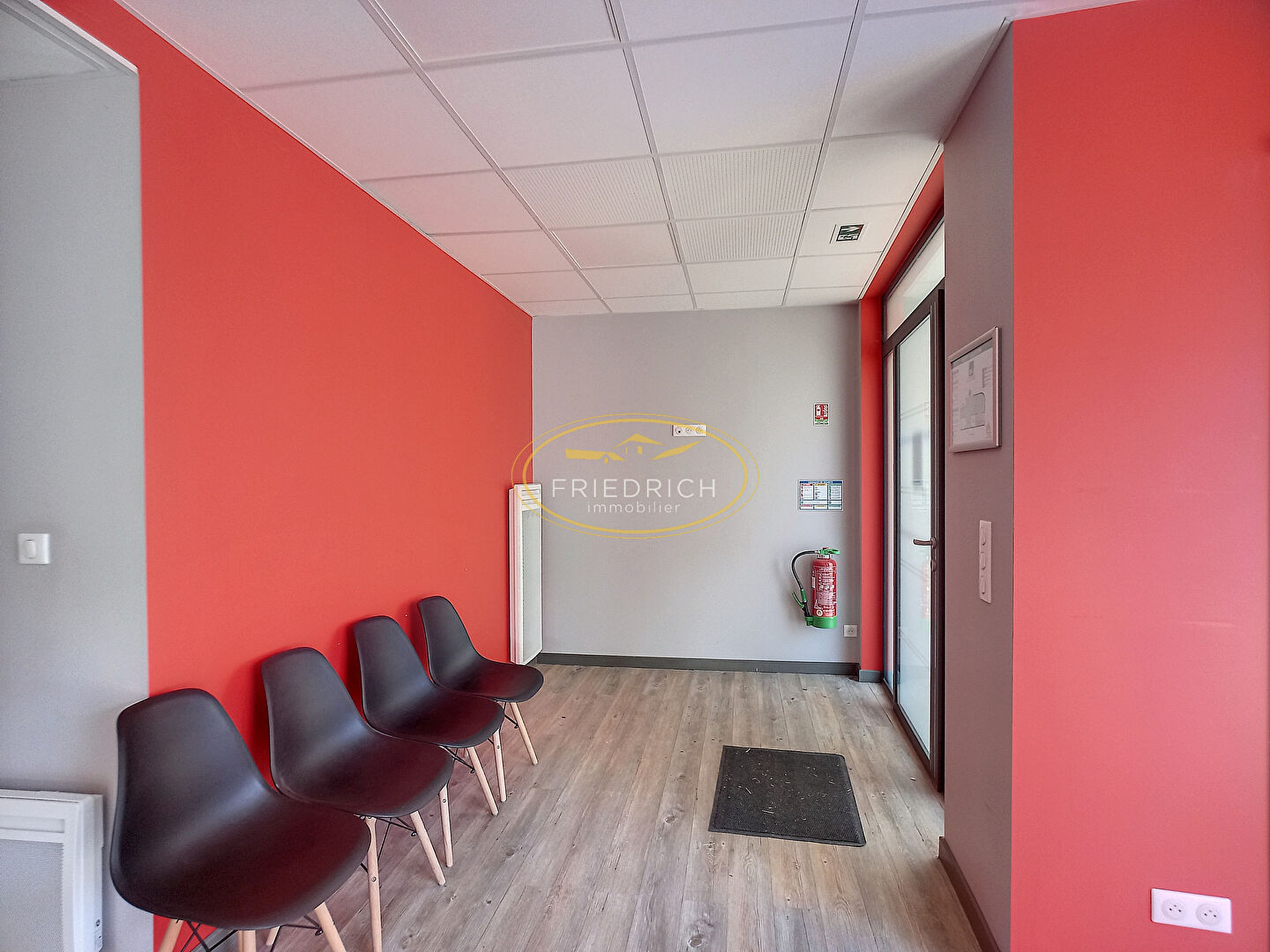 Photo LOCAL COMMERCIAL image 2/6