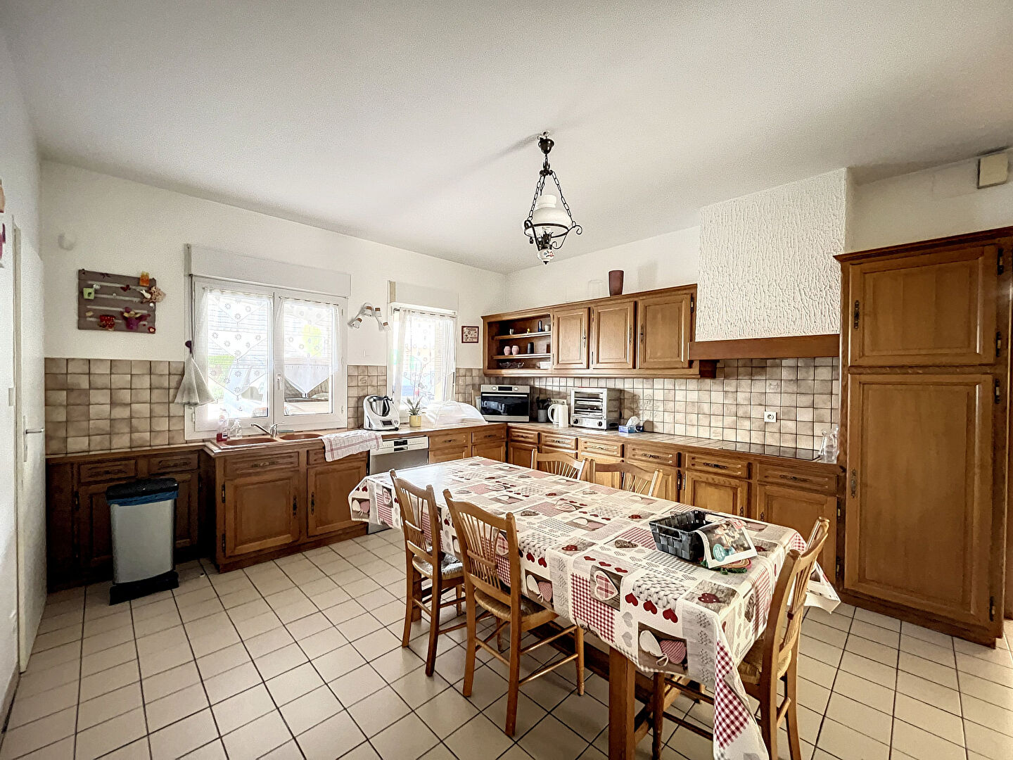 Photo MURS ET FONDS DE COMMERCE TABAC-PRESSE-BOULANGERIE-PATISSERIE image 4/6