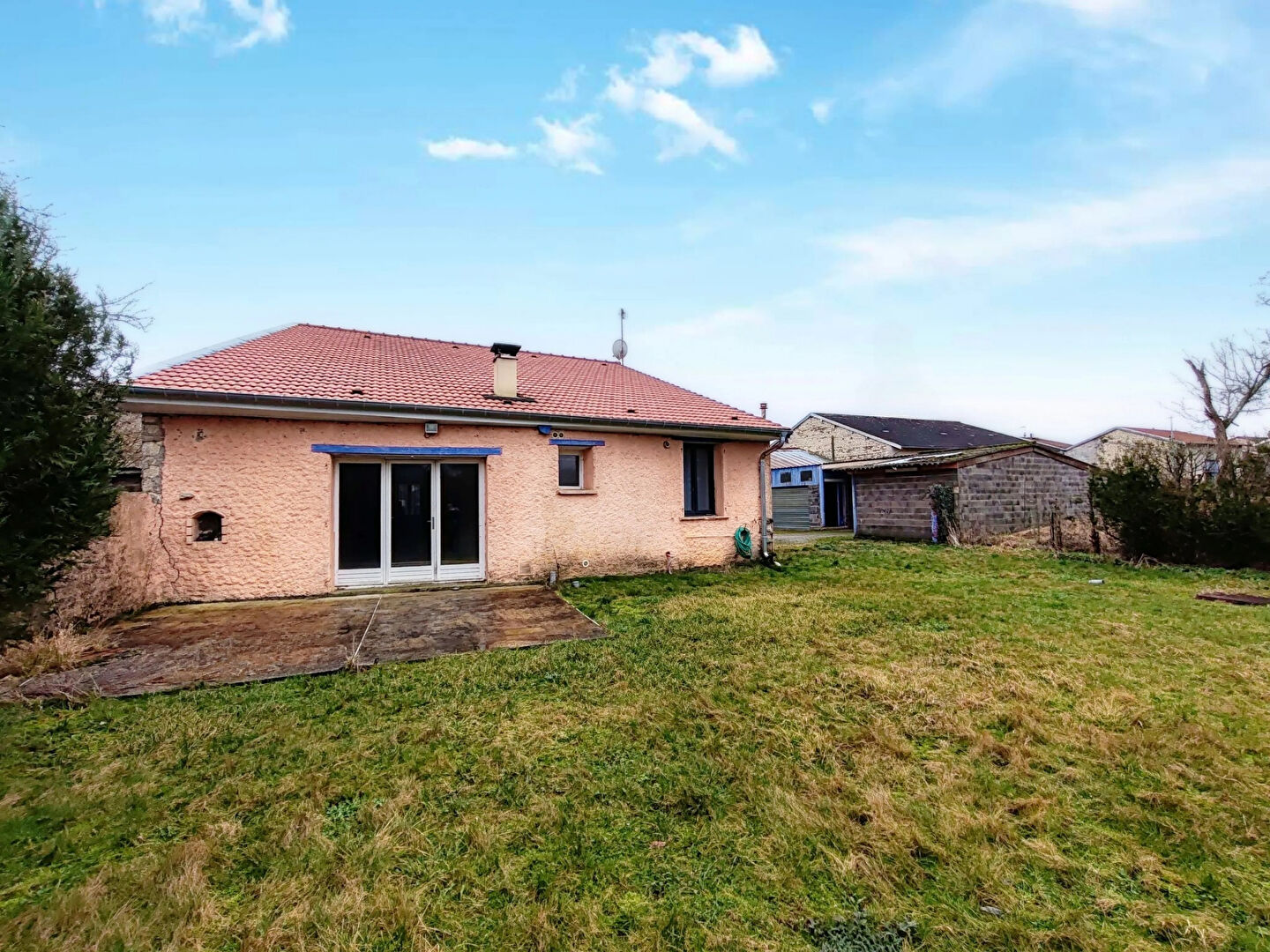 MAISON SUR TERRAIN PLAT AU CALME - LIGNIERES SUR AIRE