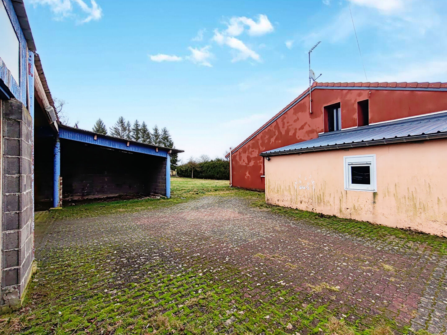 Photo MAISON SUR TERRAIN PLAT AU CALME - LIGNIERES SUR AIRE image 2/6