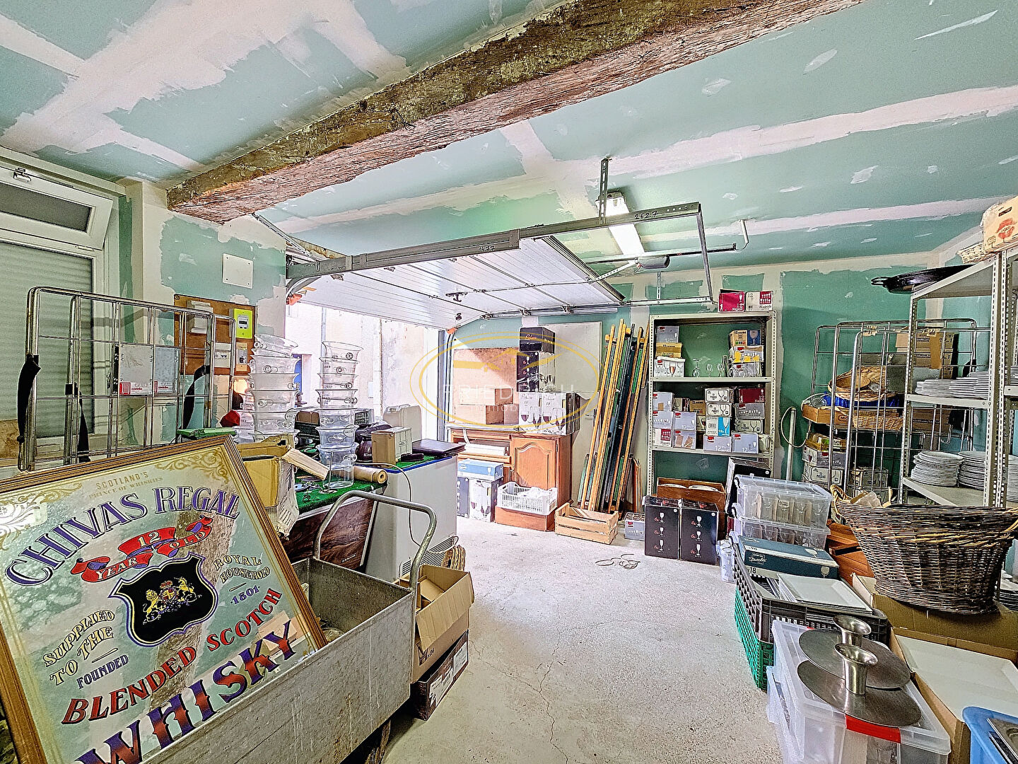 Photo GARAGE PLEIN CENTRE A USAGE DE GARAGE OU POSSIBILITÉ HABITATION image 2/5