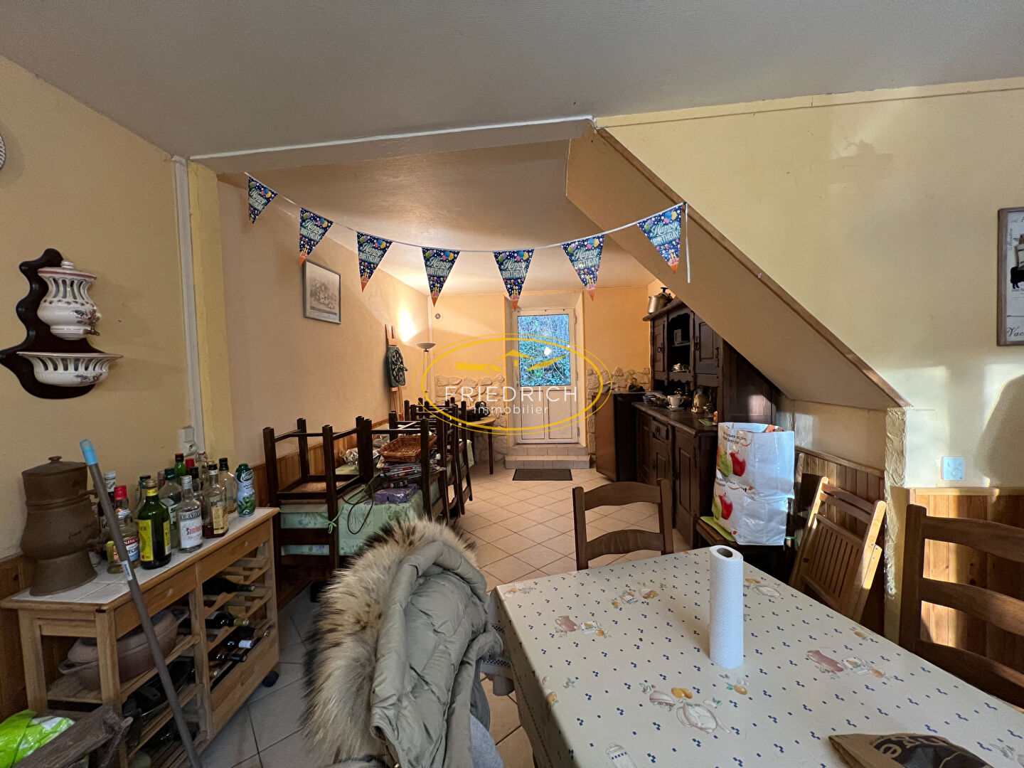 Photo MAISON DE VILLAGE A CONFORTER - MOUILLY image 2/6