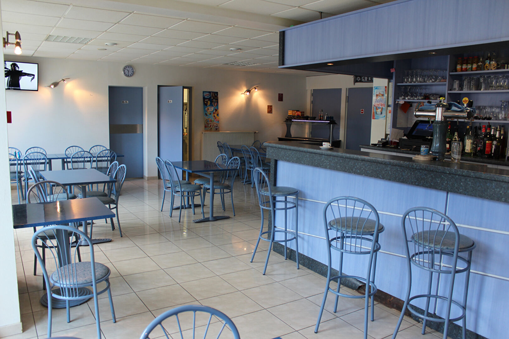 Photo IMMEUBLE DE RAPPORT ENTIEREMENT LOUÉ ET SANS TRAVAUX A PRÉVOIR image 2/6