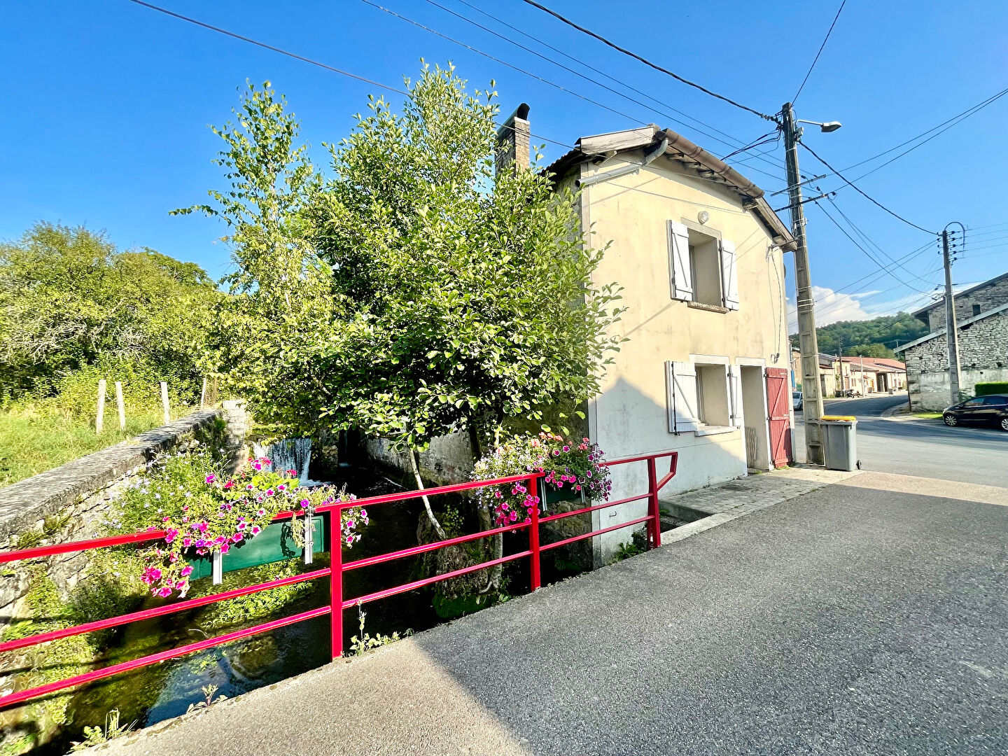 Photo MAISON DE VILLAGE A RÉNOVER image 1/6