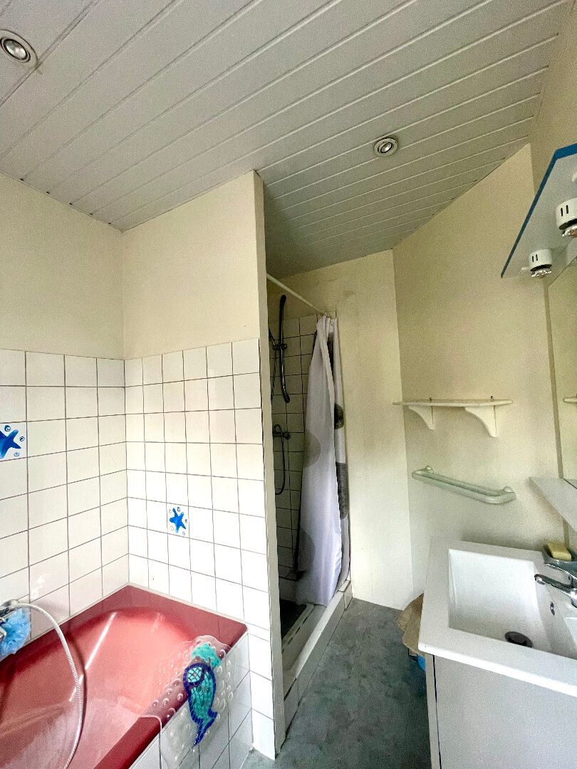 Photo MAISON DE VILLAGE A RÉNOVER image 6/6