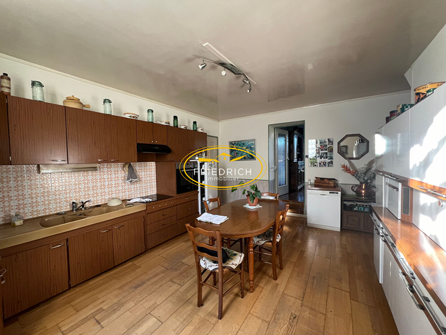 Photo MAISON DE VILLAGE A RAFRAICHIR image 3/6