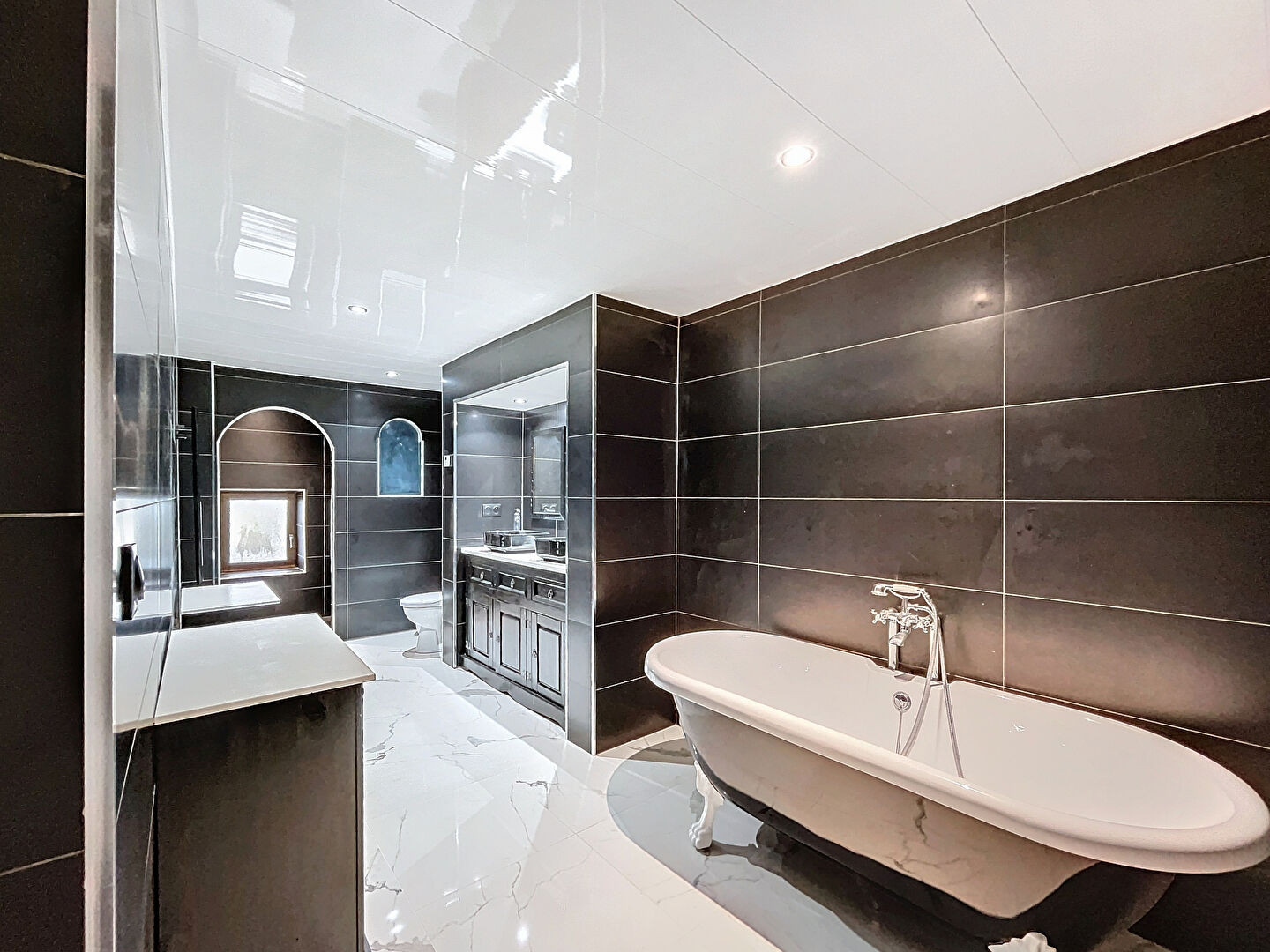 Photo MAISON DE VILLAGE HABITABLE DE SUITE image 6/6