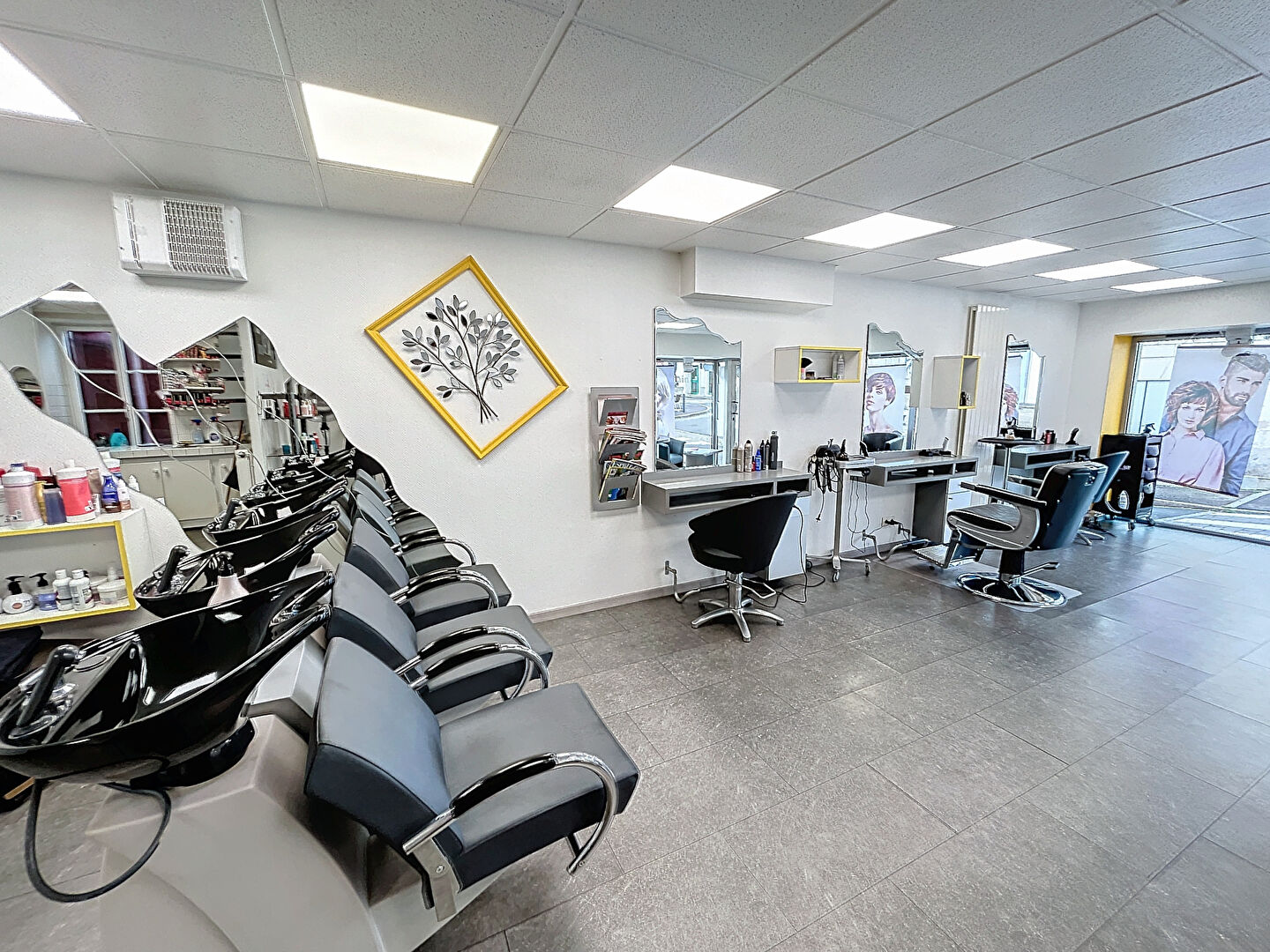 Photo FONDS DE COMMERCE DE SALON DE COIFFURE image 4/4