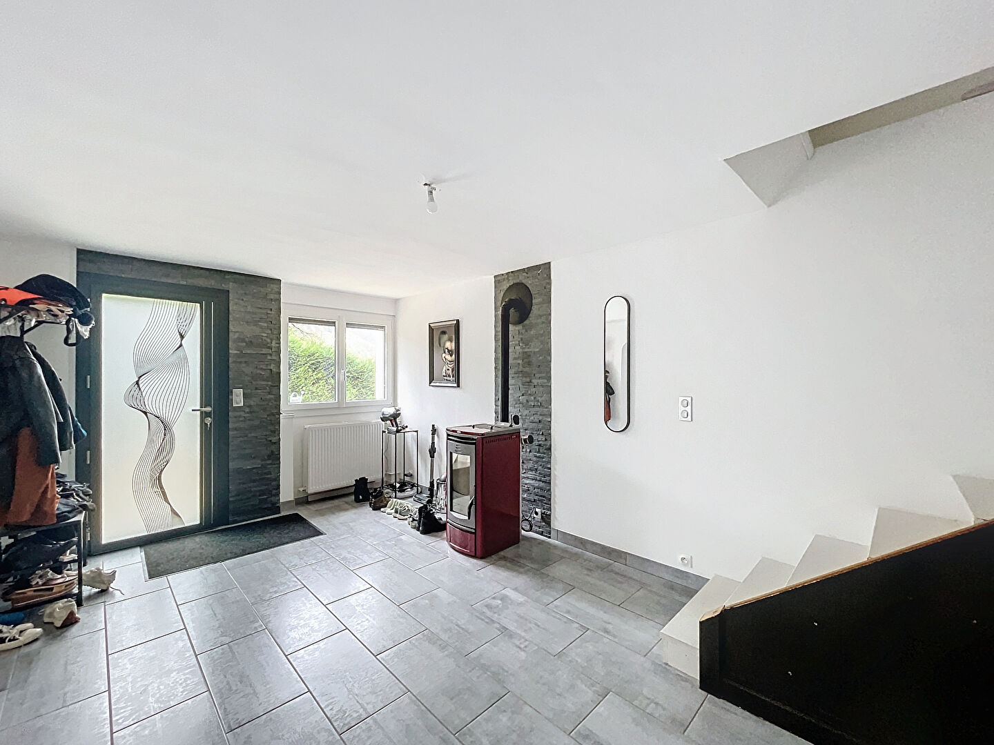 Photo CHARMANTE MAISON DANS UN CADRE BUCOLIQUE image 2/6