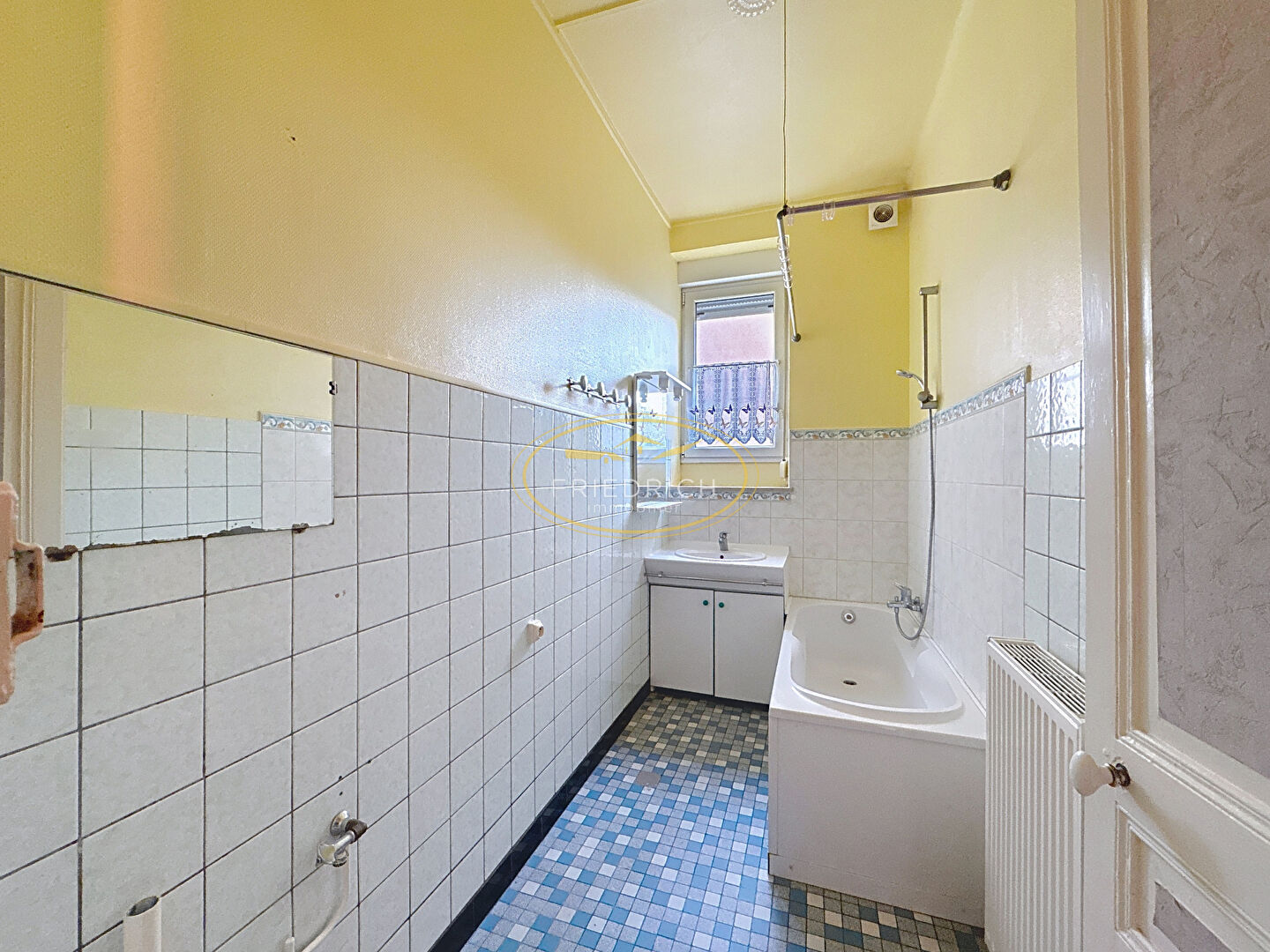 Photo Appartement t4 de 112 m²  proche gare SNCF avec garage - COMMERCY image 6/6