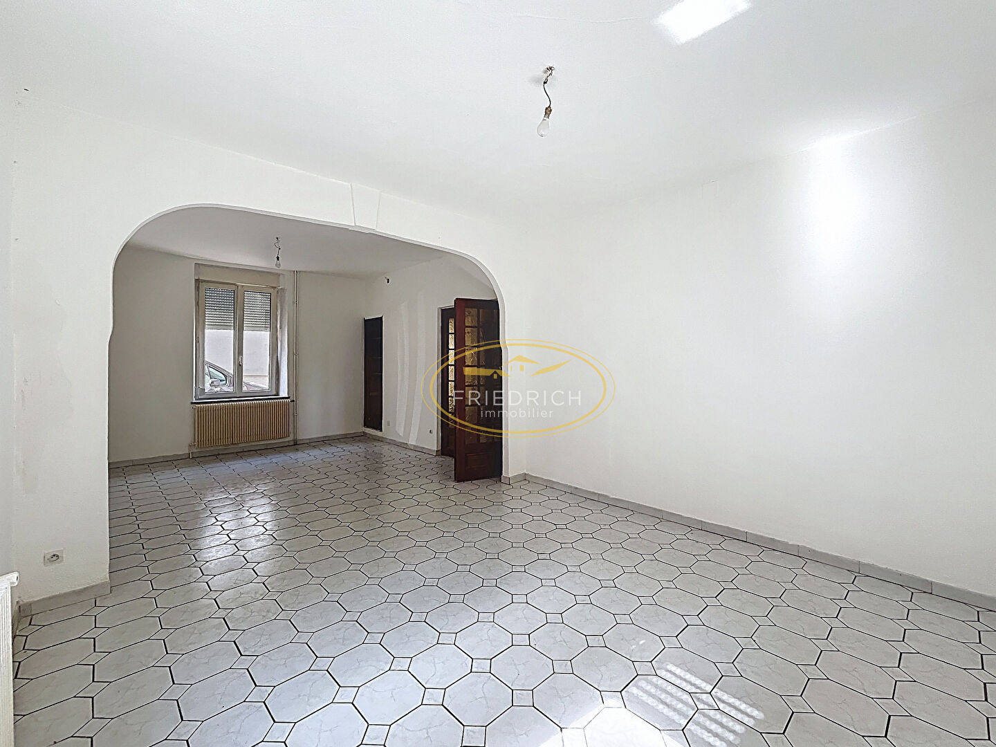 Photo MAISON DE VILLE À CONFORTER image 2/6