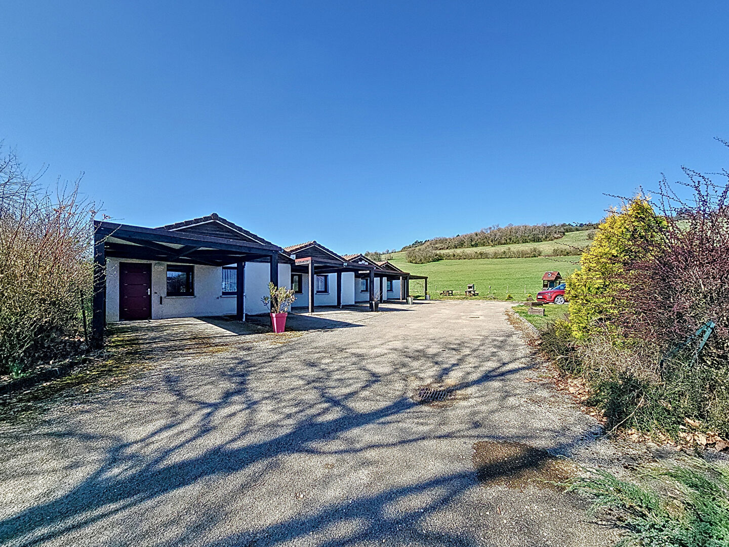 Photo ENSEMBLE IMMOBILIER, IDÉAL INVESTISSEUR ET/OU GITES ! image 2/6